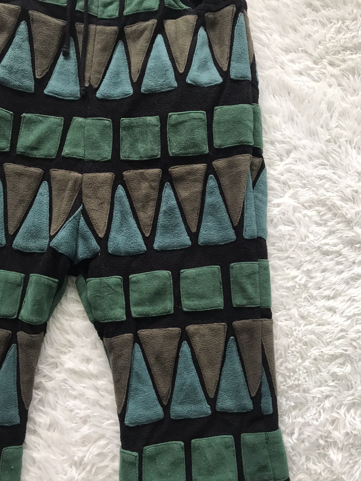Japanese Brand 💥Steals💥Rare Block Art Design MESH Pant Size US 32 / EU 48 - 5 Thumbnail