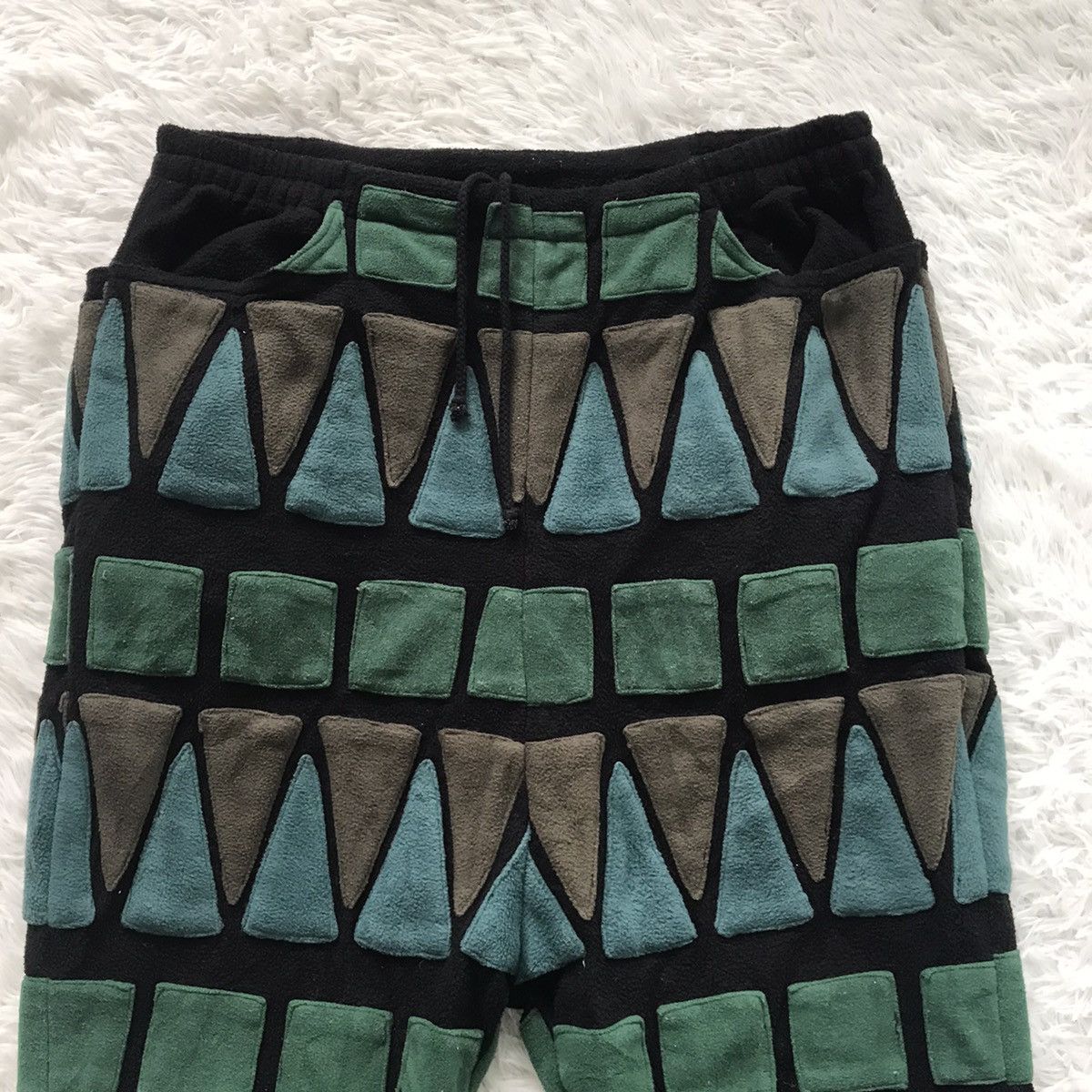 Japanese Brand 💥Steals💥Rare Block Art Design MESH Pant Size US 32 / EU 48 - 7 Thumbnail