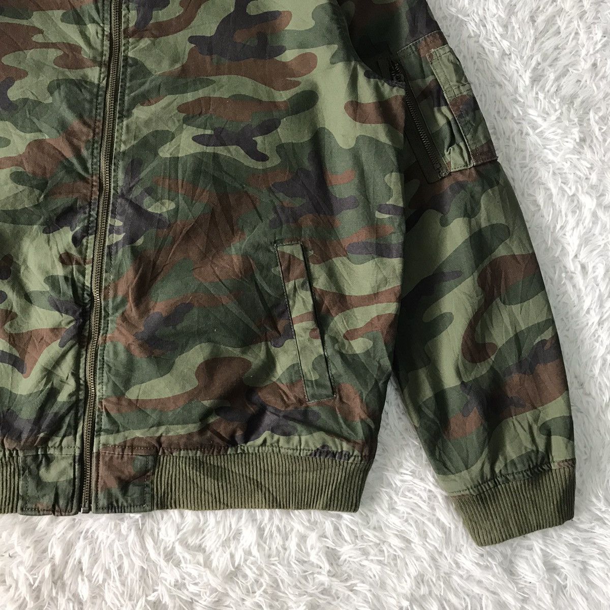 Gap Vtg Camo Printed Gap Bomber Jacket Zip Ideal Size US L / EU 52-54 / 3 - 4 Thumbnail