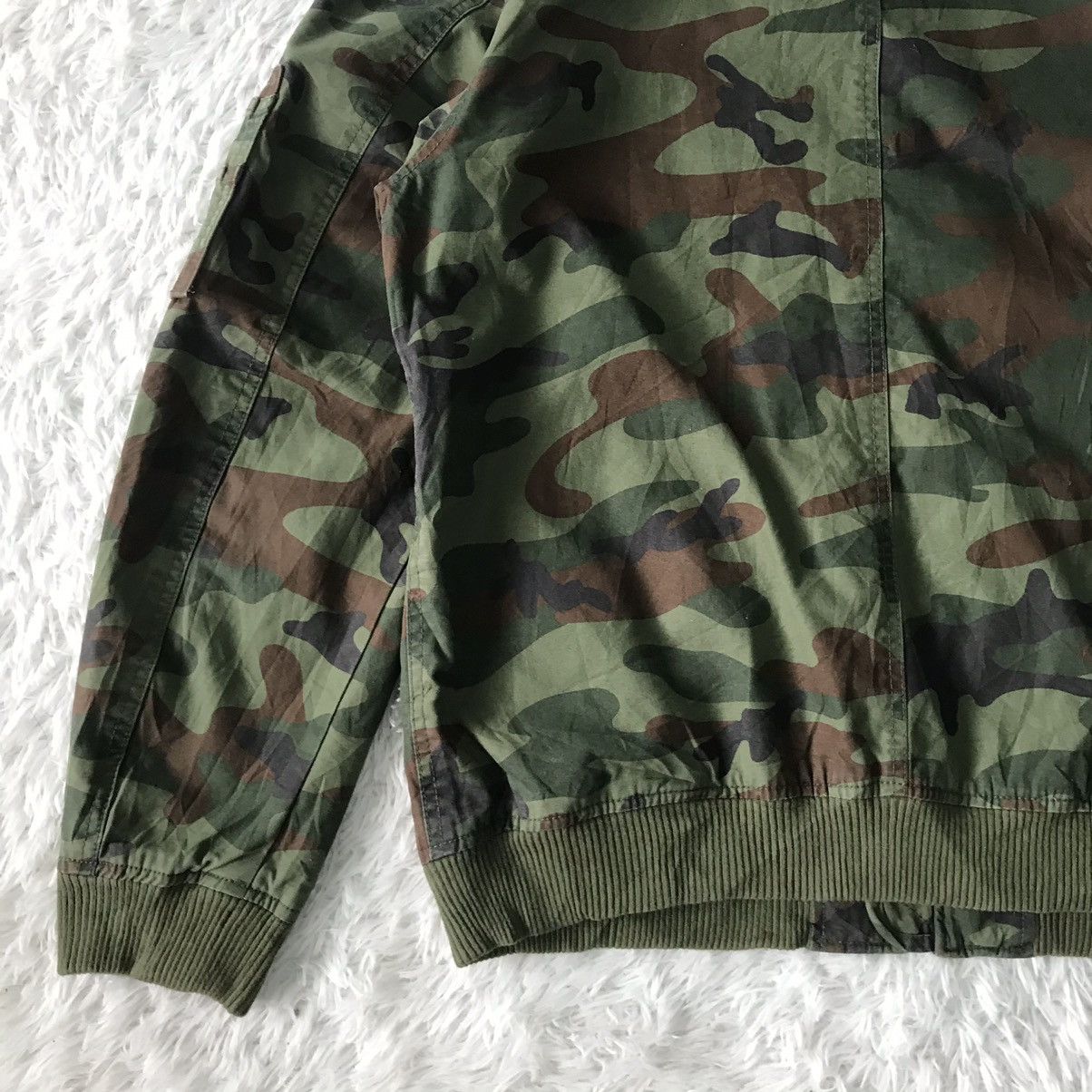Gap Vtg Camo Printed Gap Bomber Jacket Zip Ideal Size US L / EU 52-54 / 3 - 9 Thumbnail
