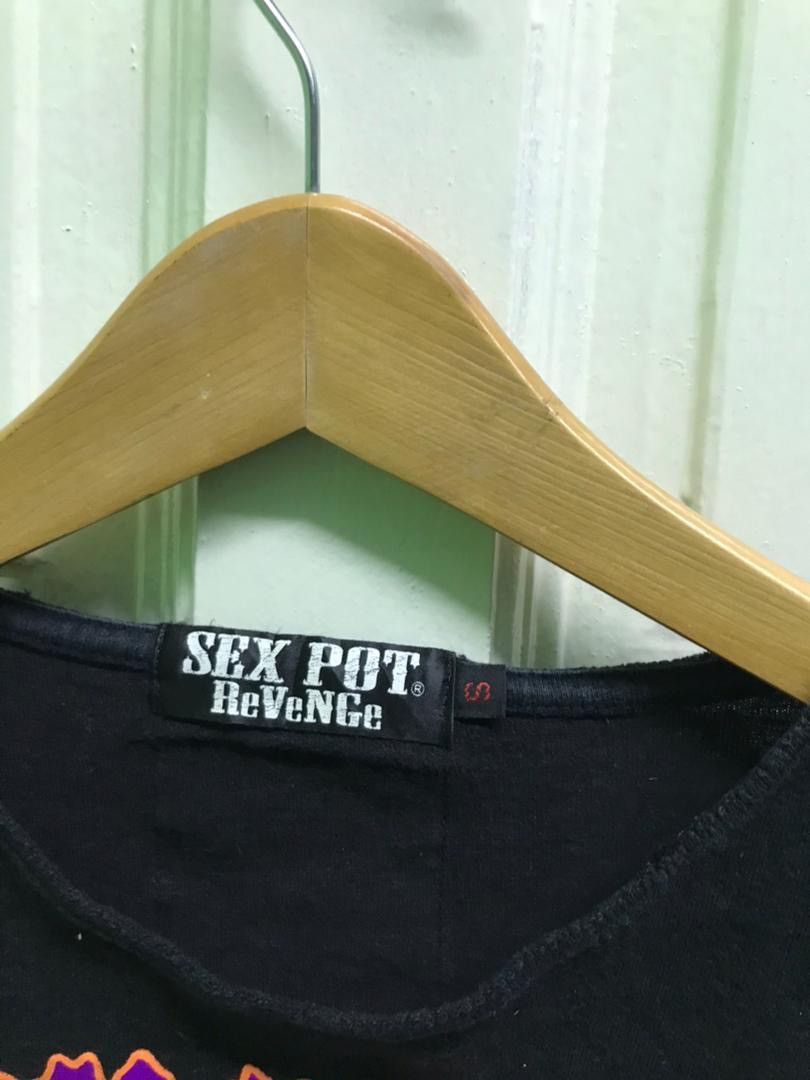 Japanese Brand sex pot revenge Size US S / EU 44-46 / 1 - 3 Thumbnail