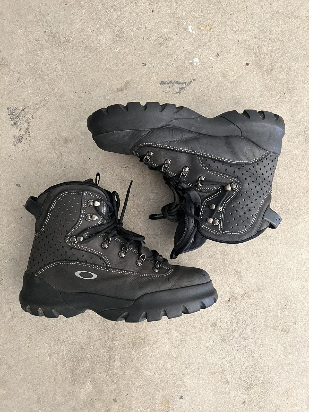 Oakley Oakley 2000's Nail Skull Crossbones Hiking Boots | Grailed