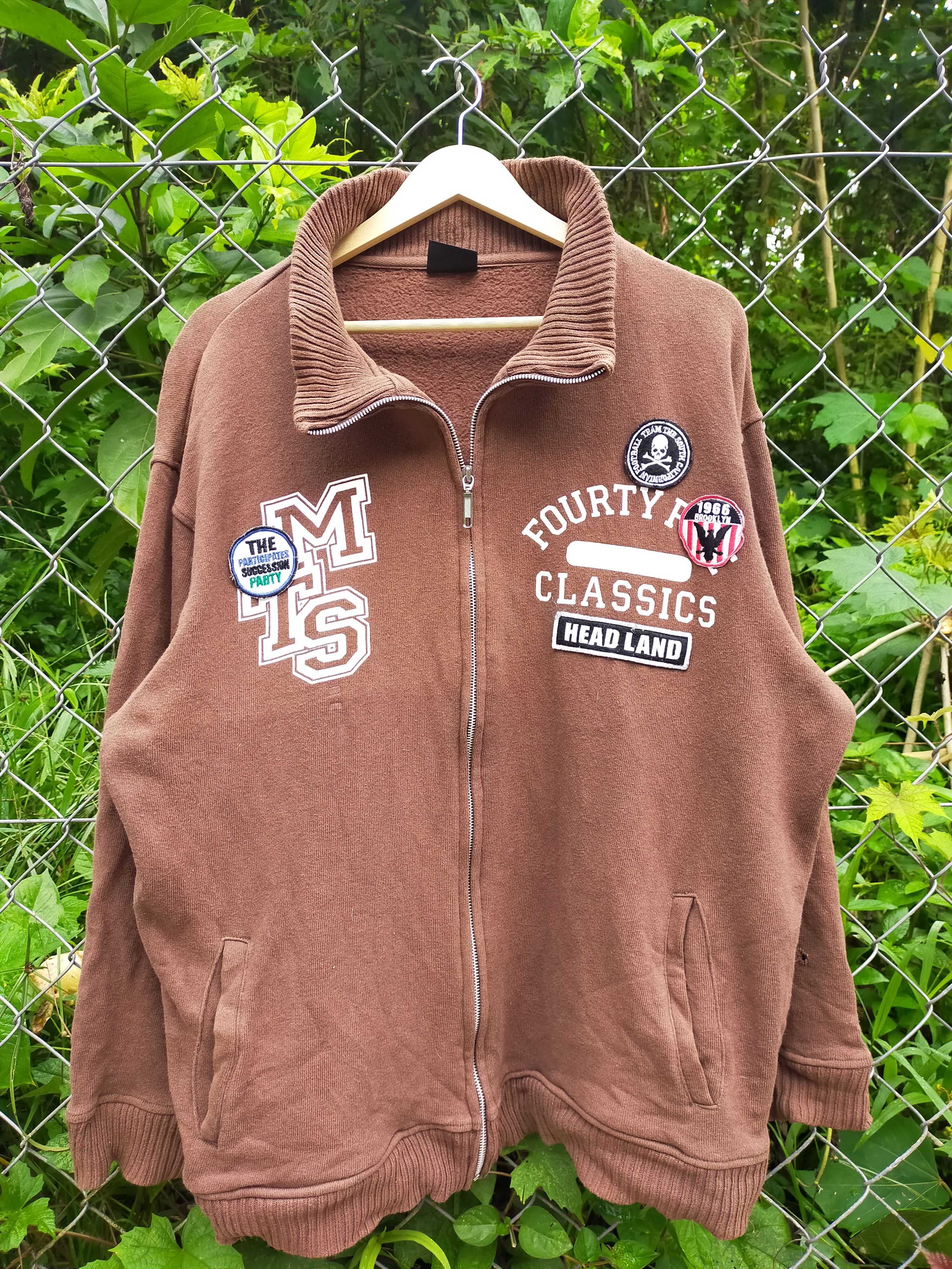 Japanese Brand Branchout The Central Football Patches Hoodie Size US L / EU 52-54 / 3 - 2 Thumbnail
