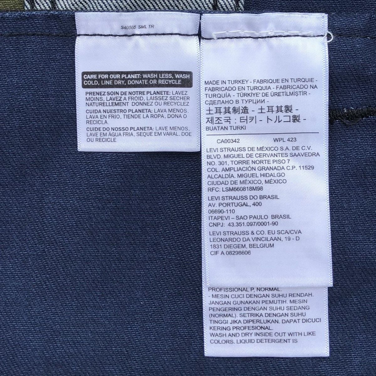 Bape × Levi's BAPE x LEVI'S MULTI COLOR TRUCKER JACKET Size US M / EU 48-50 / 2 - 19 Thumbnail