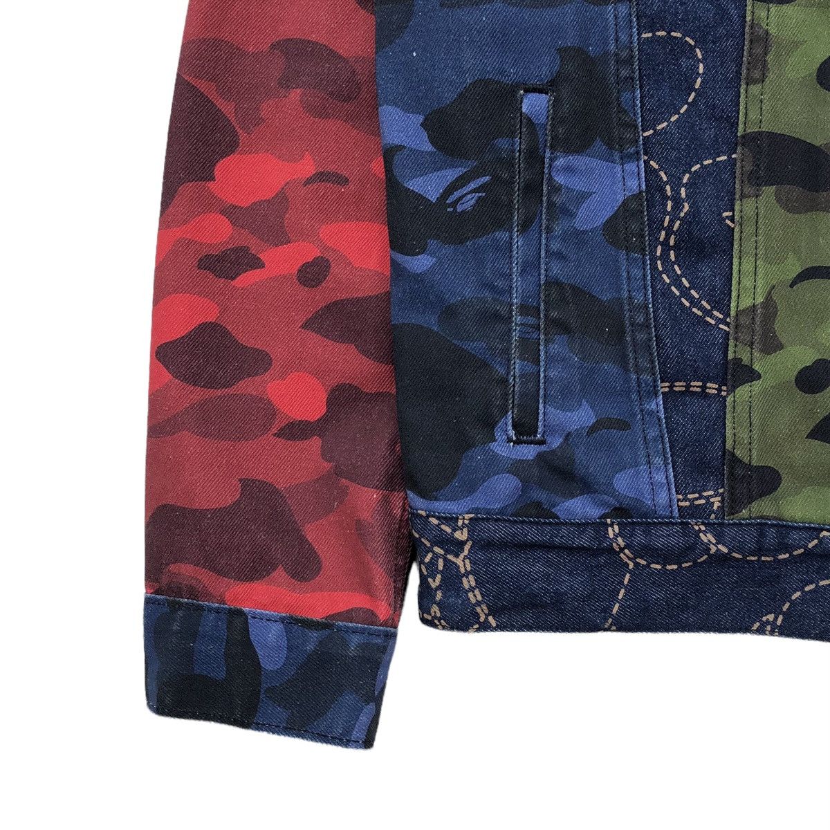 Bape × Levi's BAPE x LEVI'S MULTI COLOR TRUCKER JACKET Size US M / EU 48-50 / 2 - 8 Thumbnail