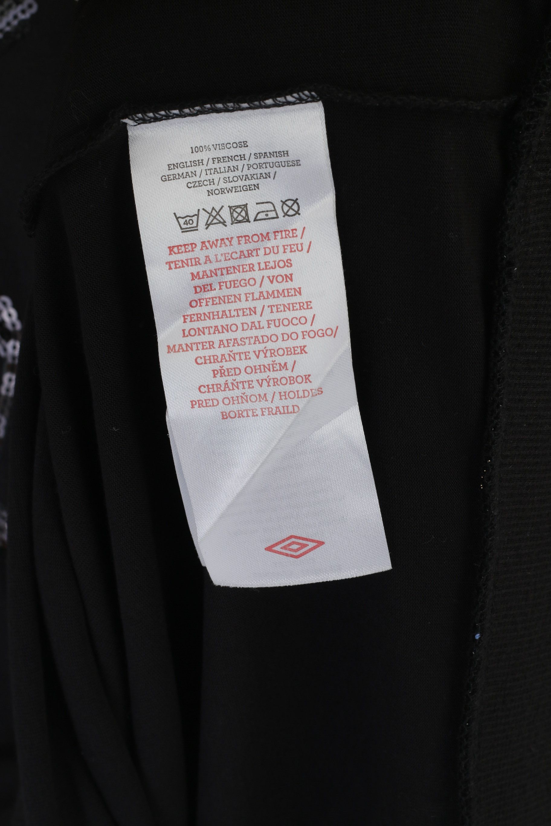 Umbro Umbro Women M Long Shirt Black Viscose Stay True 0530 Size M / US 6-8 / IT 42-44 - 4 Thumbnail