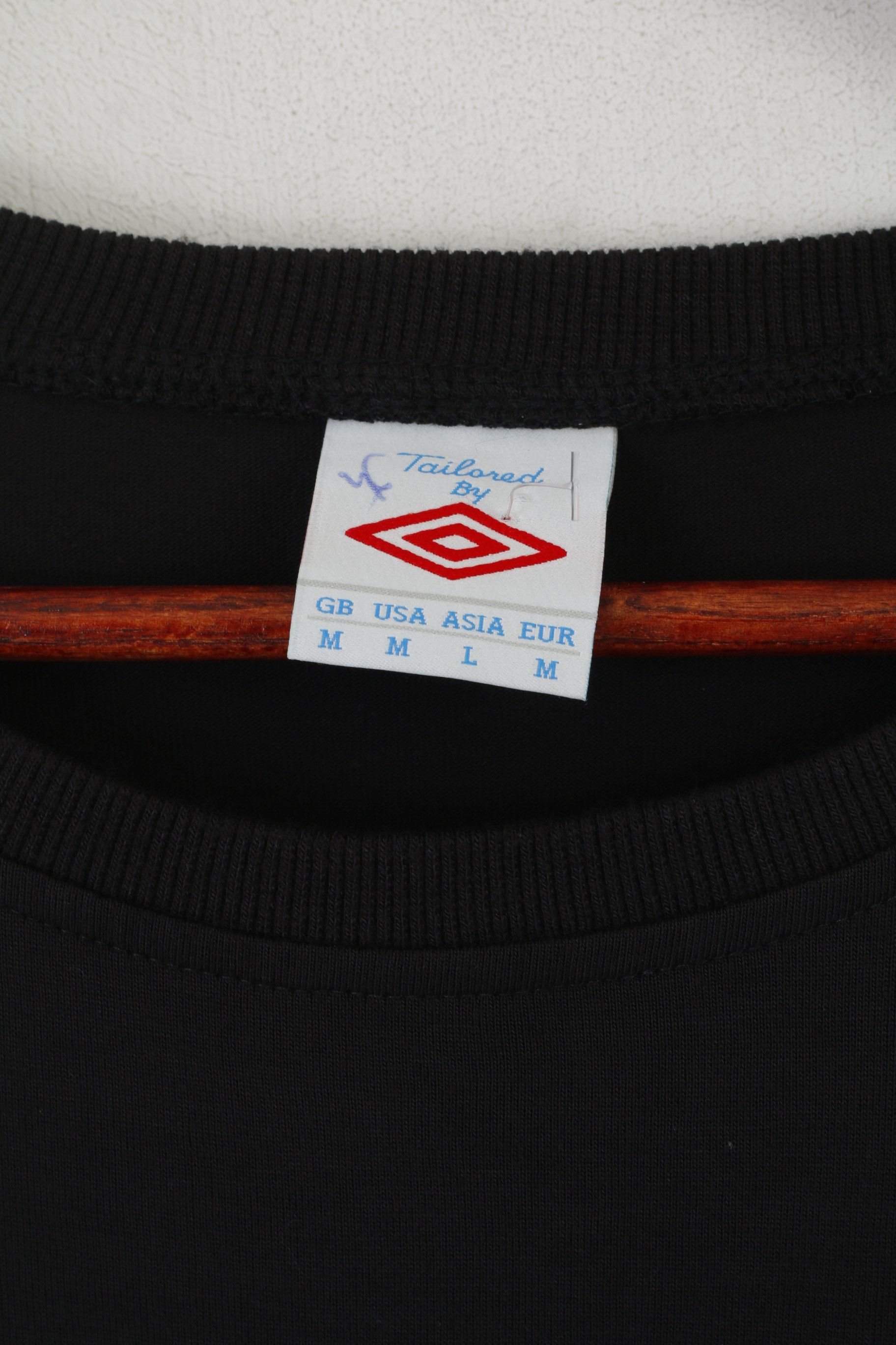 Umbro Umbro Women M Long Shirt Black Viscose Stay True 0530 Size M / US 6-8 / IT 42-44 - 3 Thumbnail