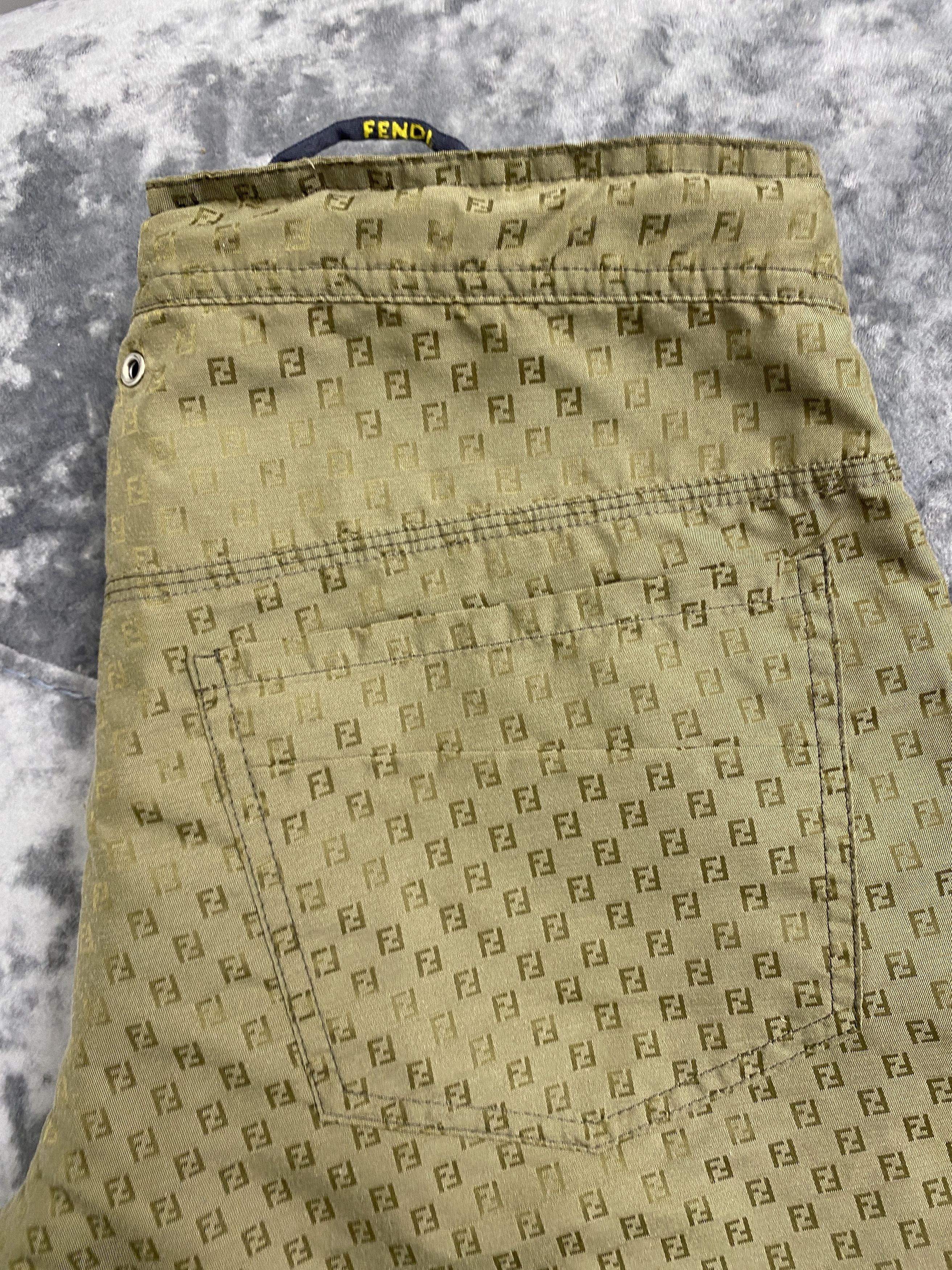 Fendi Fendi Monogram Logo Casual Shorts Long Men Size 48 M Size US 32 / EU 48 - 5 Thumbnail