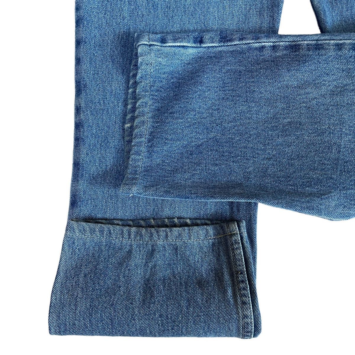 Guess Vintage 90s Guess Light Washed Jeans Faded Blue Denim Sz 30 Size US 30 / EU 46 - 12 Thumbnail