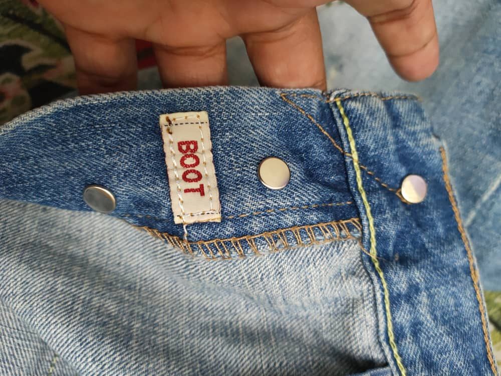 Japanese Brand Ezra Fitch Distressed Boot Cut Denim Size US 33 - 7 Thumbnail
