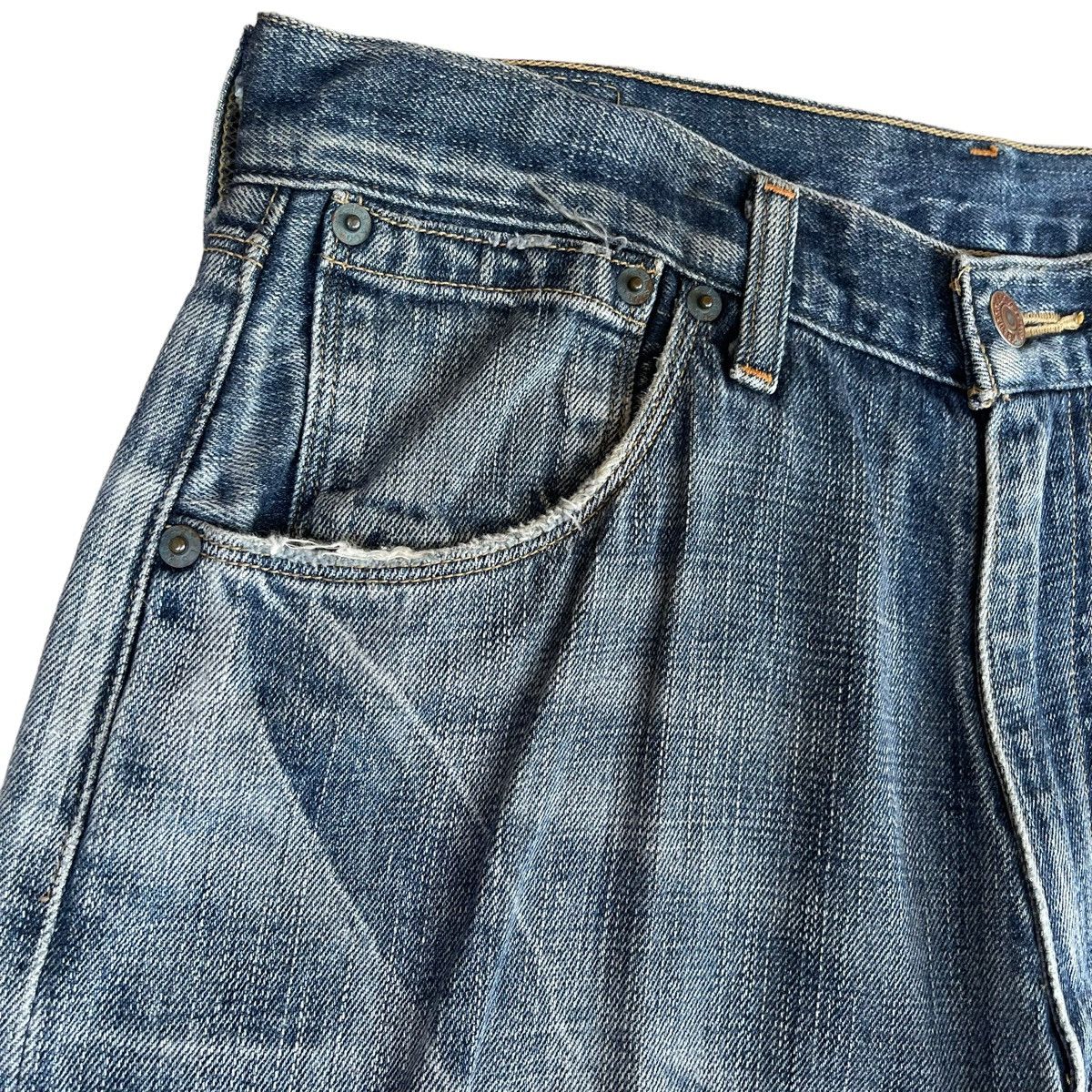 Levi's Vintage Levis 554 Distressed Jeans Size US 31 - 5 Thumbnail
