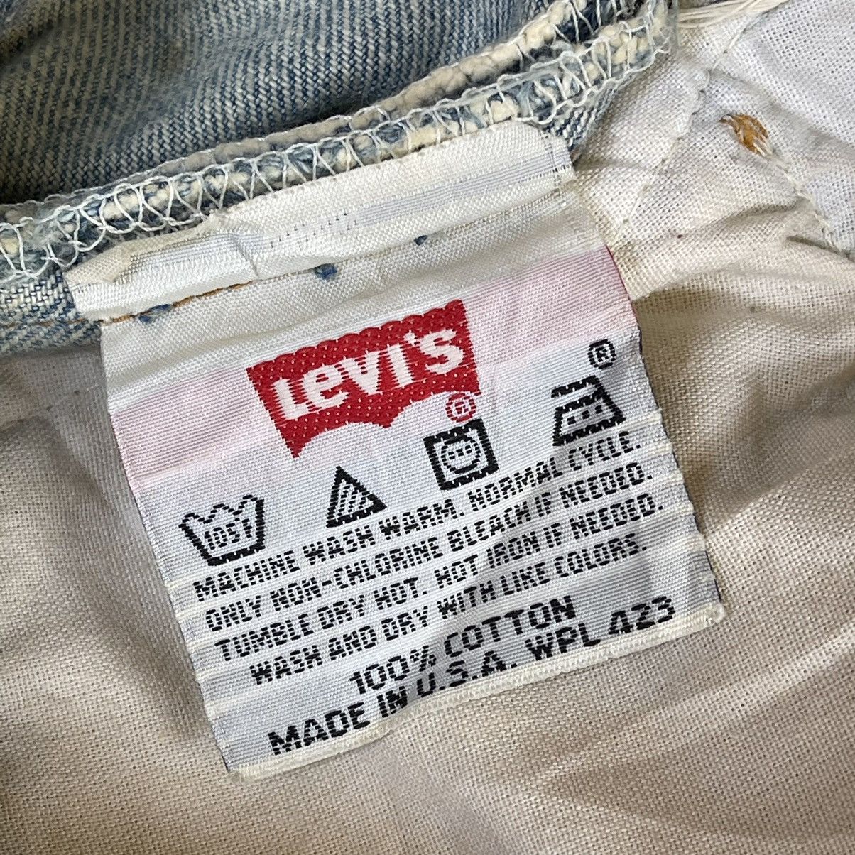 Japanese Brand Vintage 90s Levis Made In Usa Distressed Light Blue Jeans Size US 34 / EU 50 - 19 Thumbnail