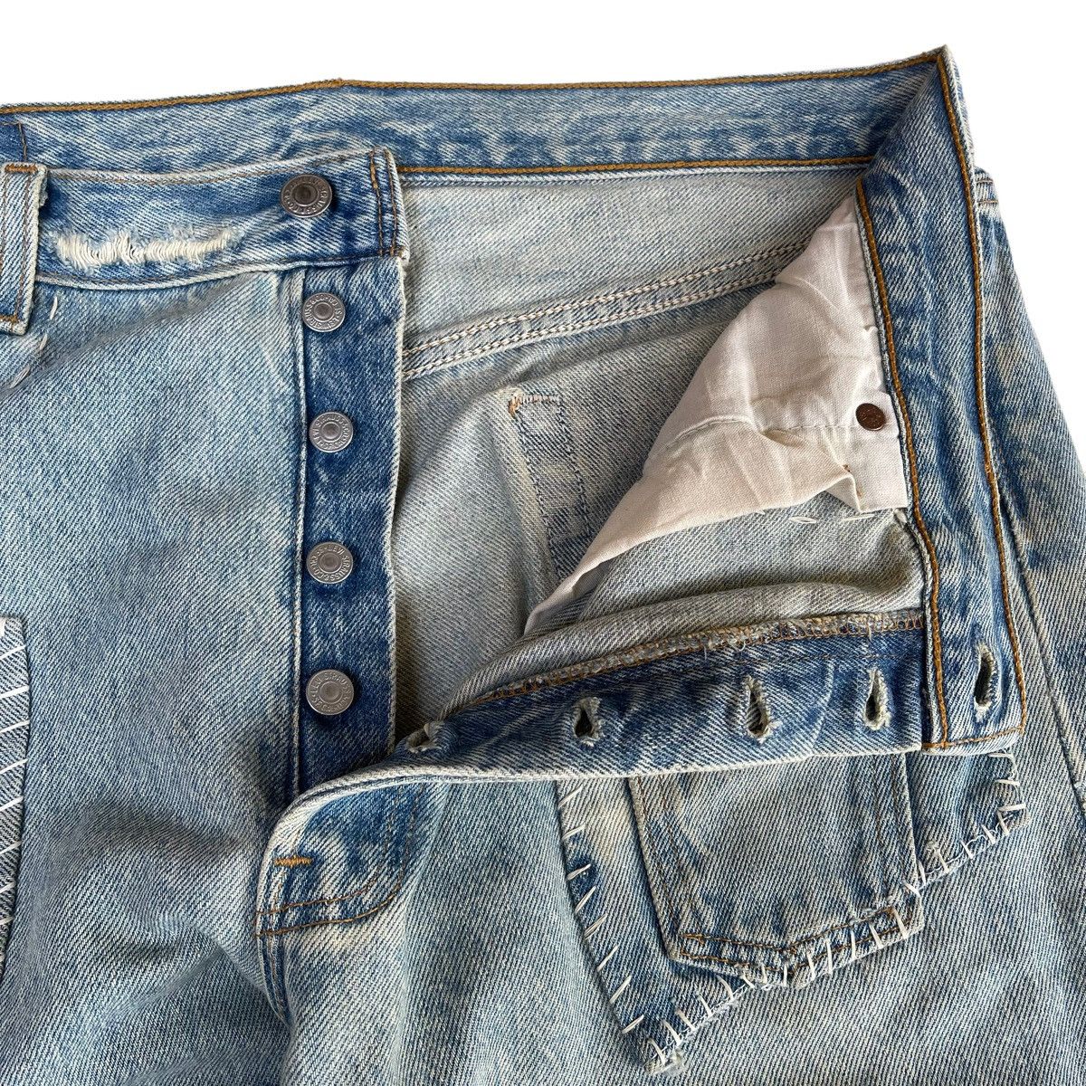 Japanese Brand Vintage 90s Levis Made In Usa Distressed Light Blue Jeans Size US 34 / EU 50 - 6 Thumbnail