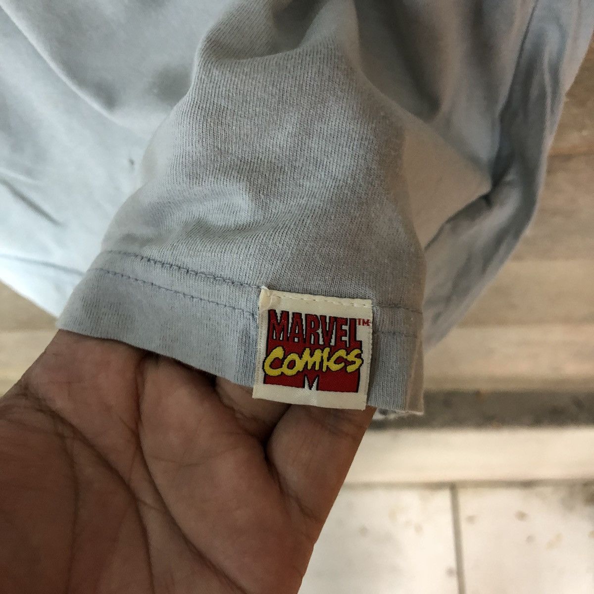 Marvel Comics DL Uniqlo x Wolverine Blue T-Shirt #H429 Size US L / EU 52-54 / 3 - 6 Thumbnail