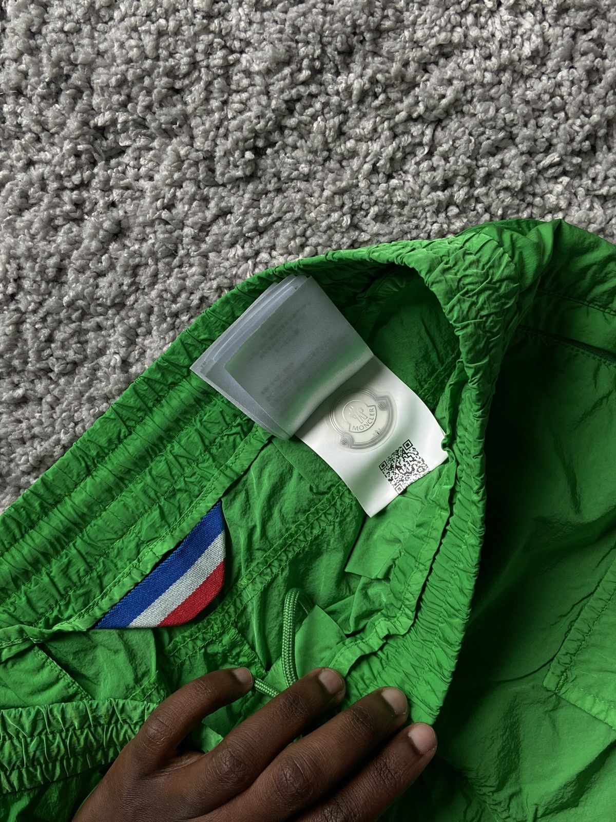 Moncler Moncler 1952 shorts with zipper pockets Size US 38 / EU 54 - 4 Thumbnail