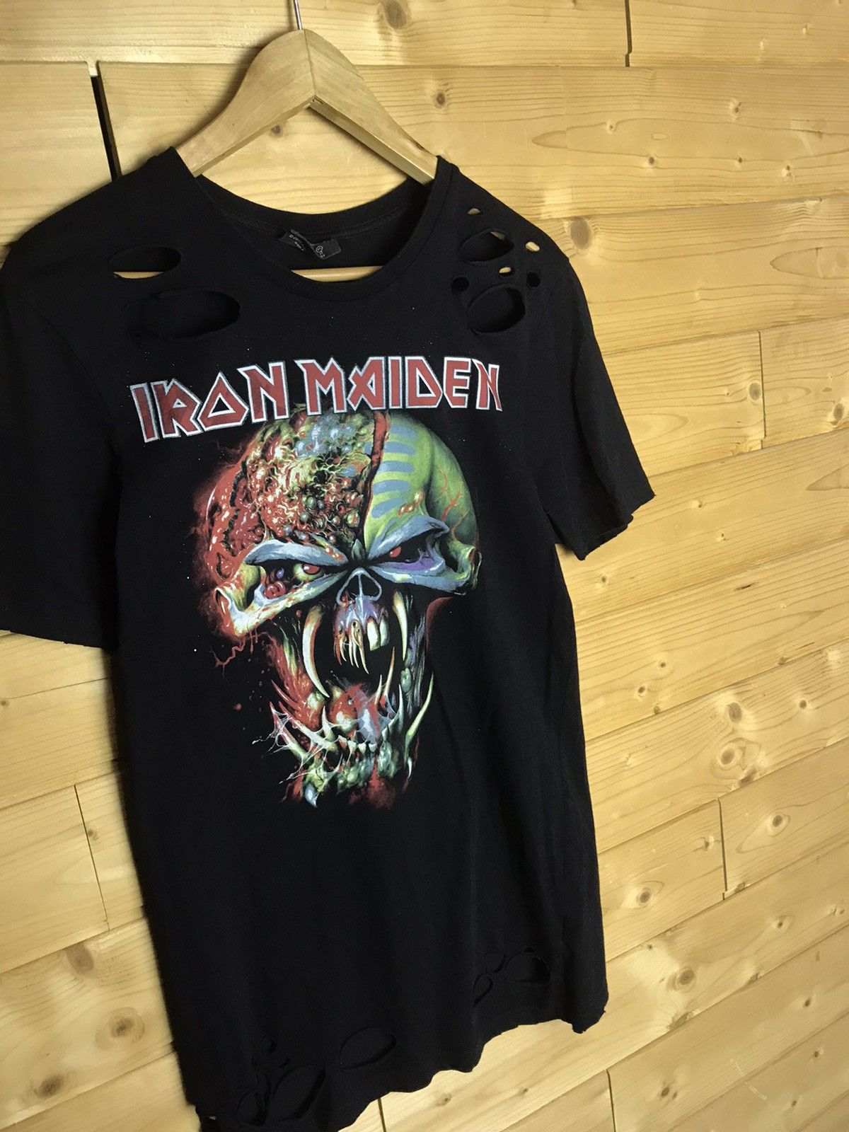 Band Tees Iron Maiden band t-shirt Size US S / EU 44-46 / 1 - 3 Thumbnail