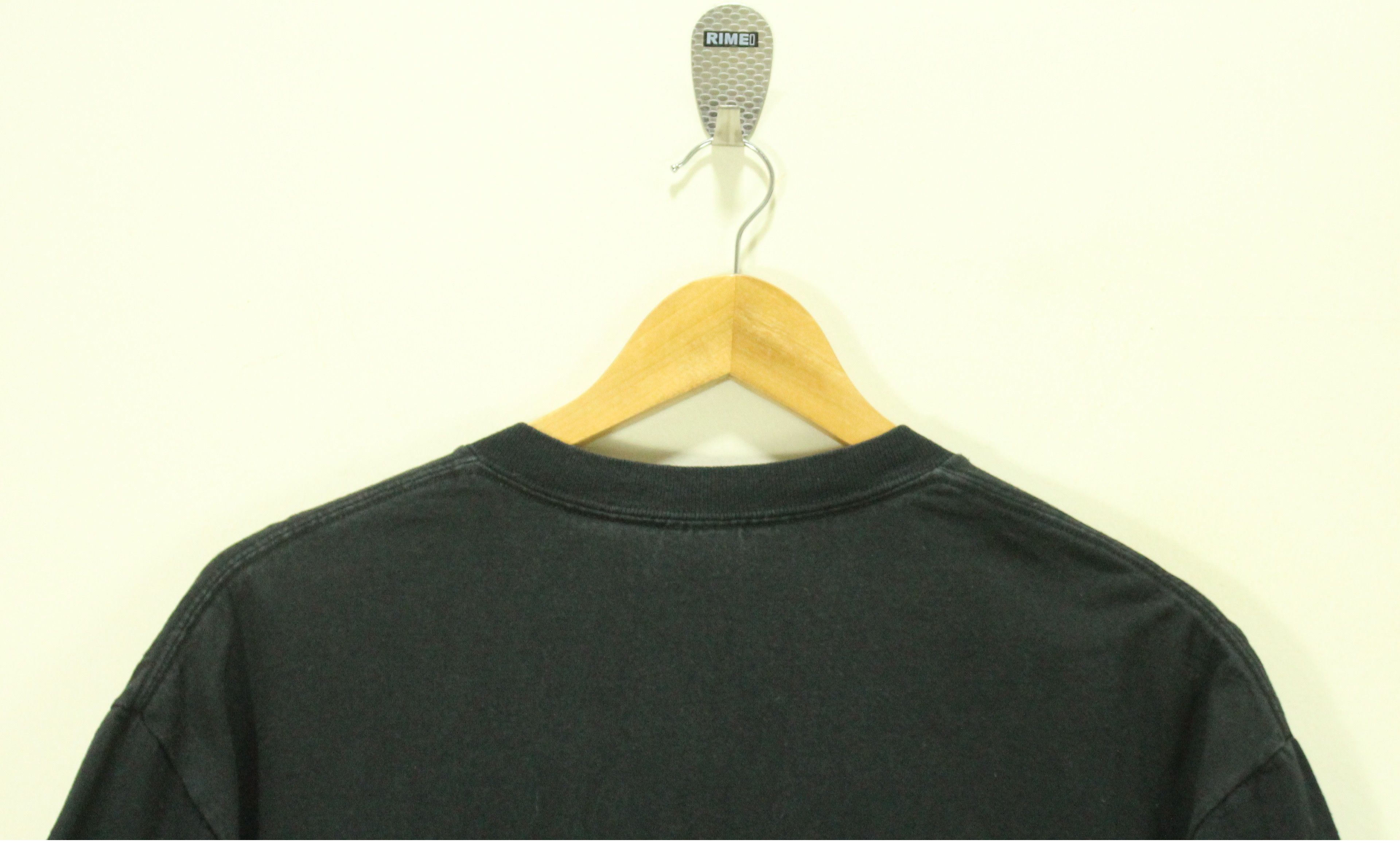 Vintage Vintage COMFORT THE DISTURBED T Shirt Size US L / EU 52-54 / 3 - 4 Thumbnail