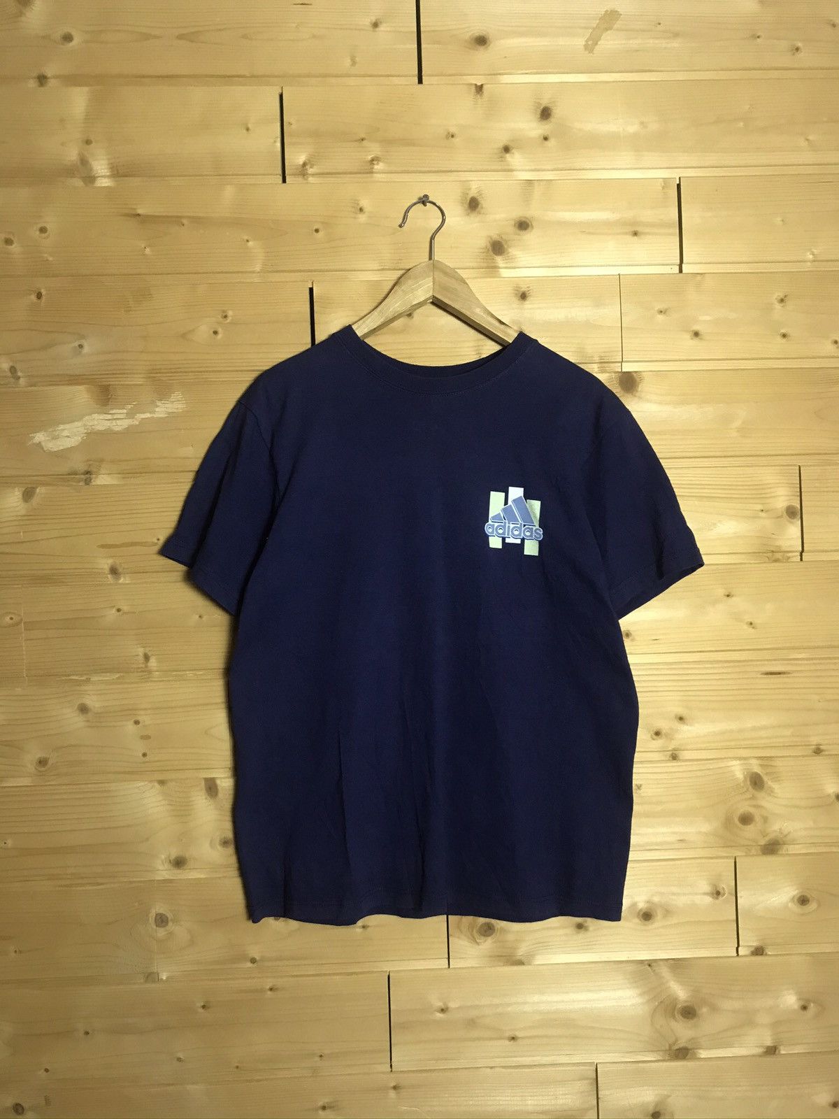 Vintage Vintage Adidas big logo t-shirt Size US M / EU 48-50 / 2 - 2 Thumbnail