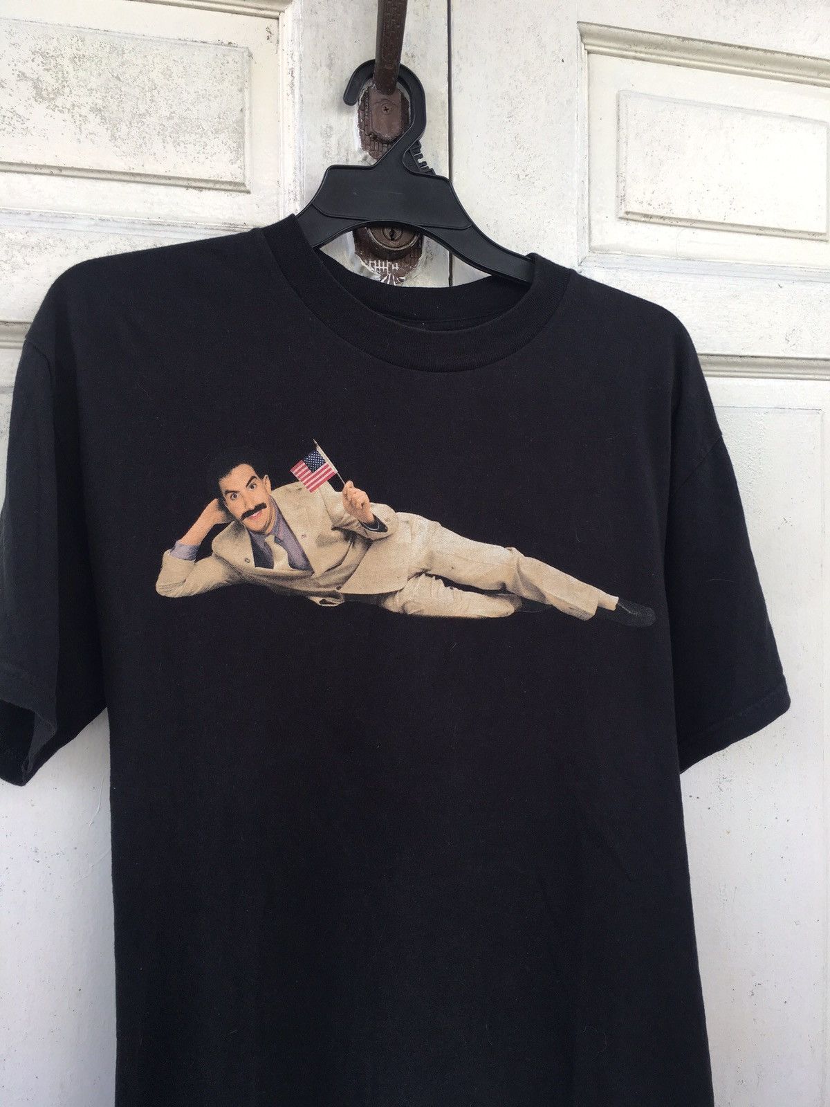 Vintage Vintage y2k Borat movie promo tee Size US L / EU 52-54 / 3 - 1 Thumbnail