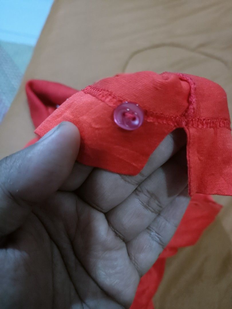 Gucci Vintage 70s Gucci Red Polo Shirt Made in Italy (S) Size US S / EU 44-46 / 1 - 7 Thumbnail