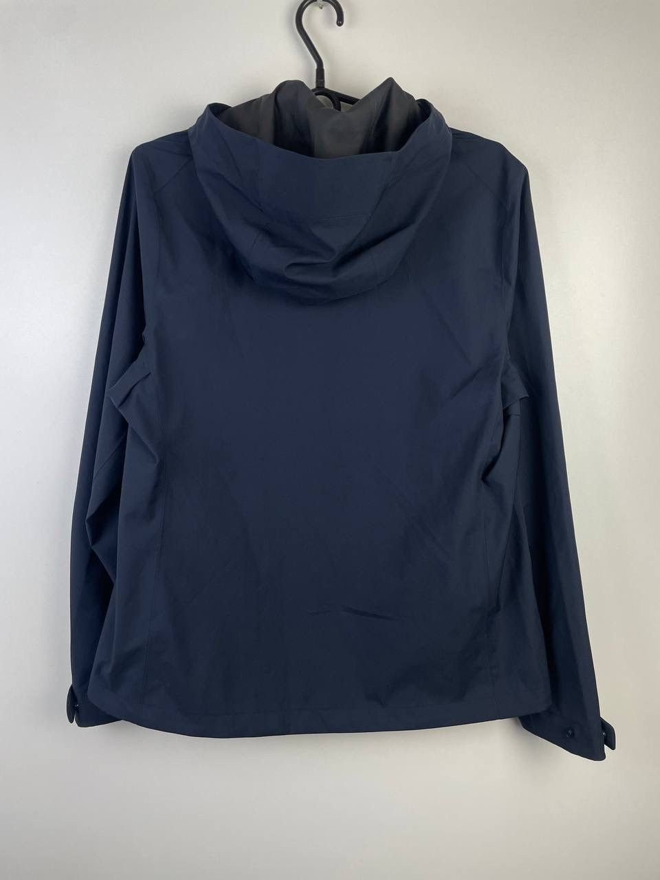 Uniqlo Uniqlo olimp light jacket size M Size US M / EU 48-50 / 2 - 3 Thumbnail