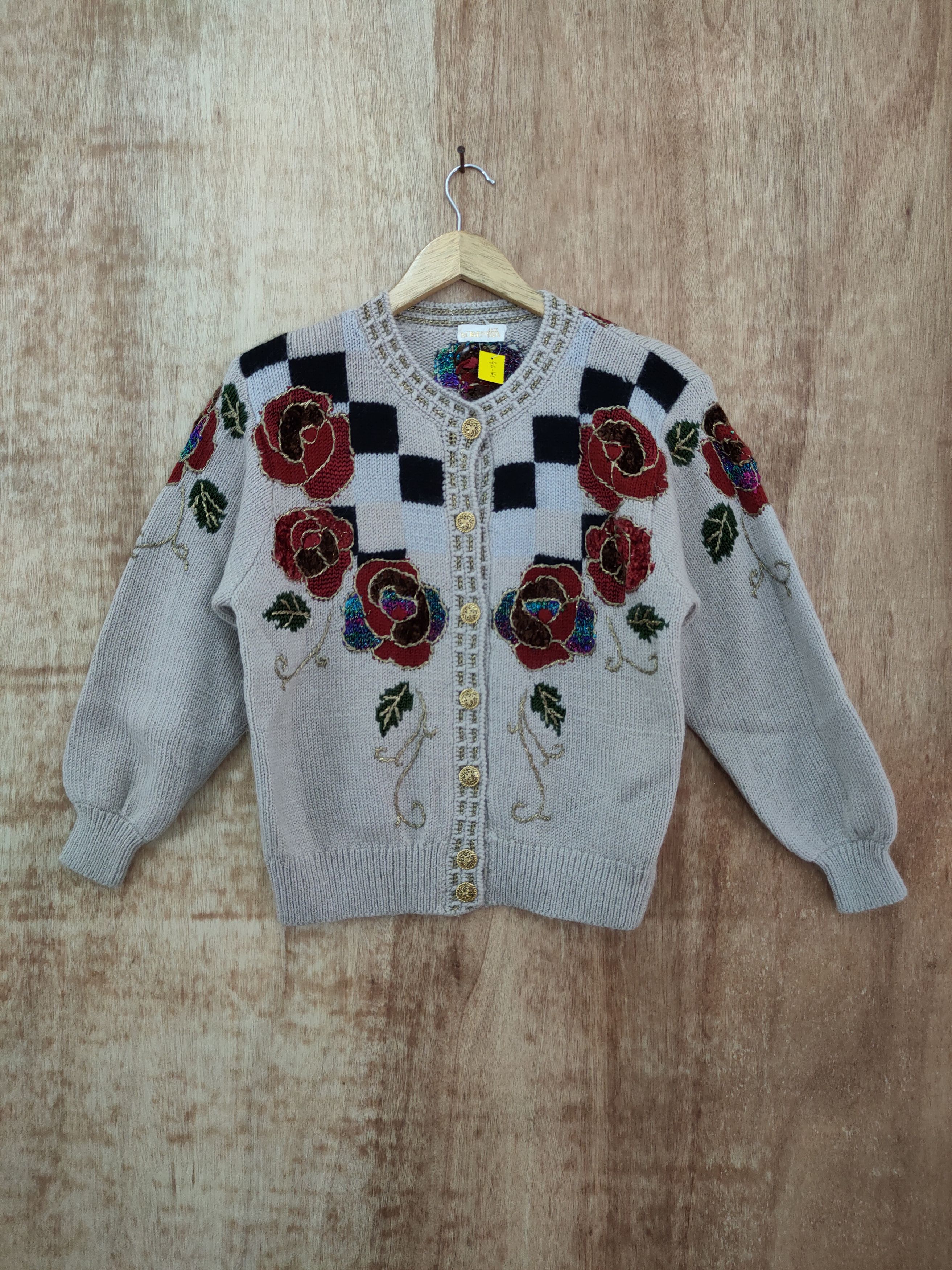 image of Lorentua Mohair Knitwear Art Embroidery Flower 46-165 in White, Women's (Size Small)