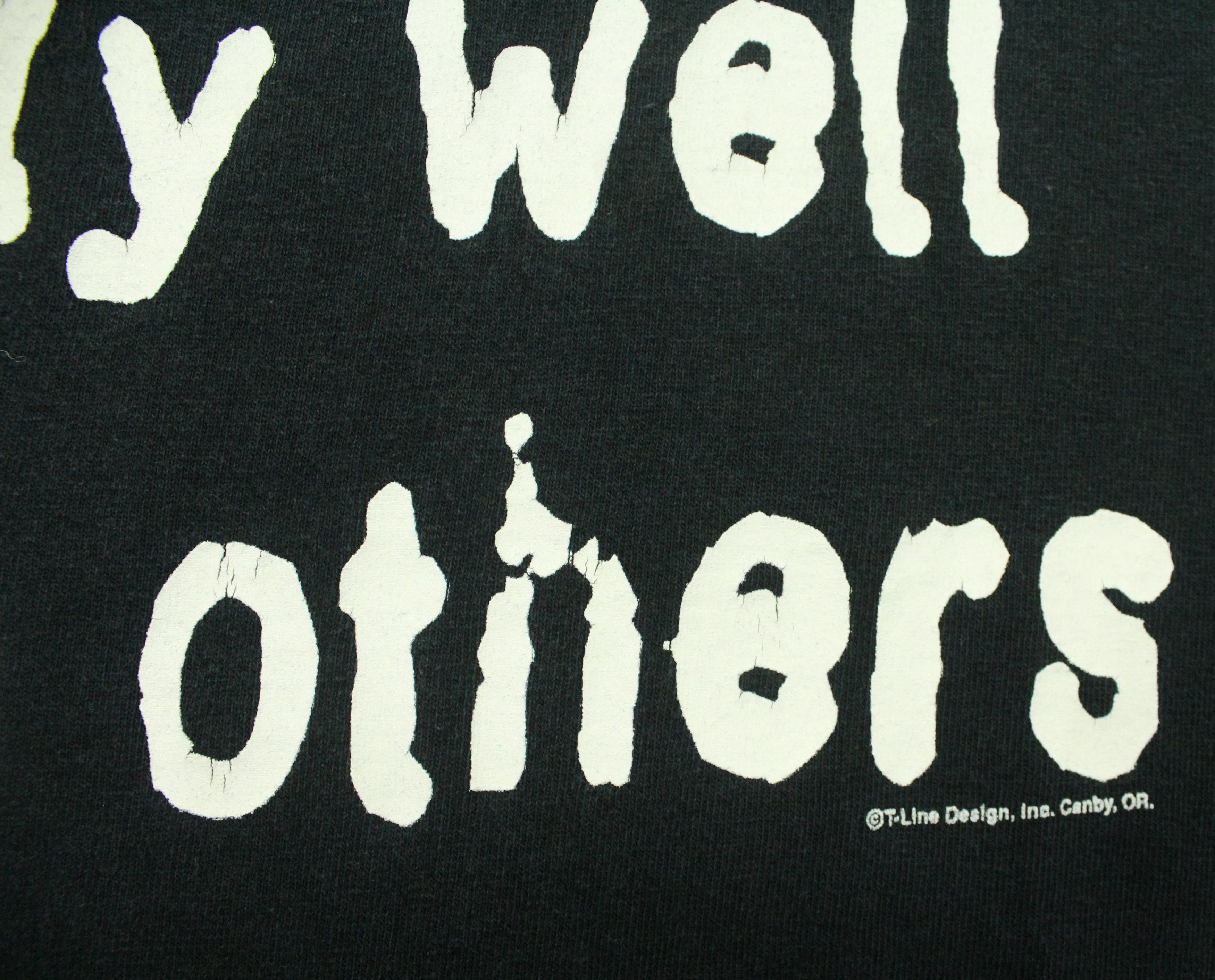 Vintage Vintage DOESN'T PLAY WELL WITH OTHERS T Shirt Size US XL / EU 56 / 4 - 7 Thumbnail