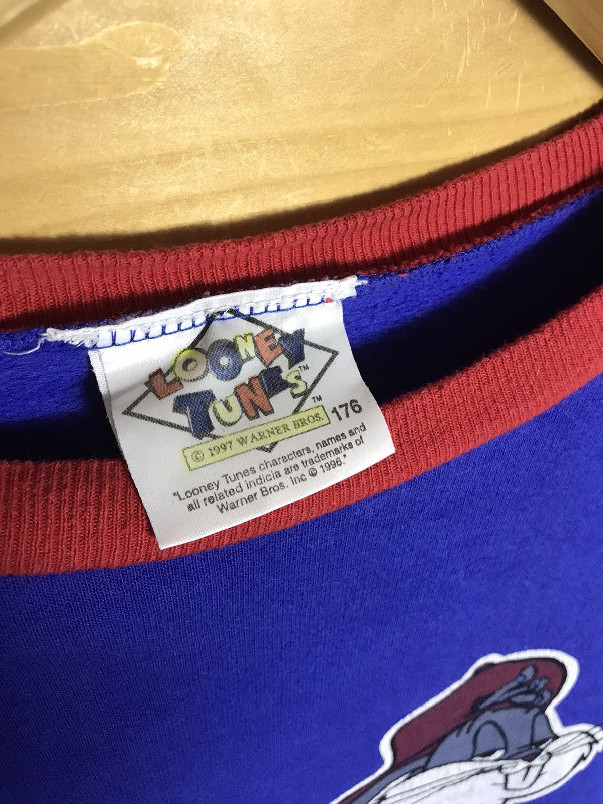 Vintage 1997 Vintage 90s Looney Tunes sweatshirt Size US S / EU 44-46 / 1 - 9 Thumbnail