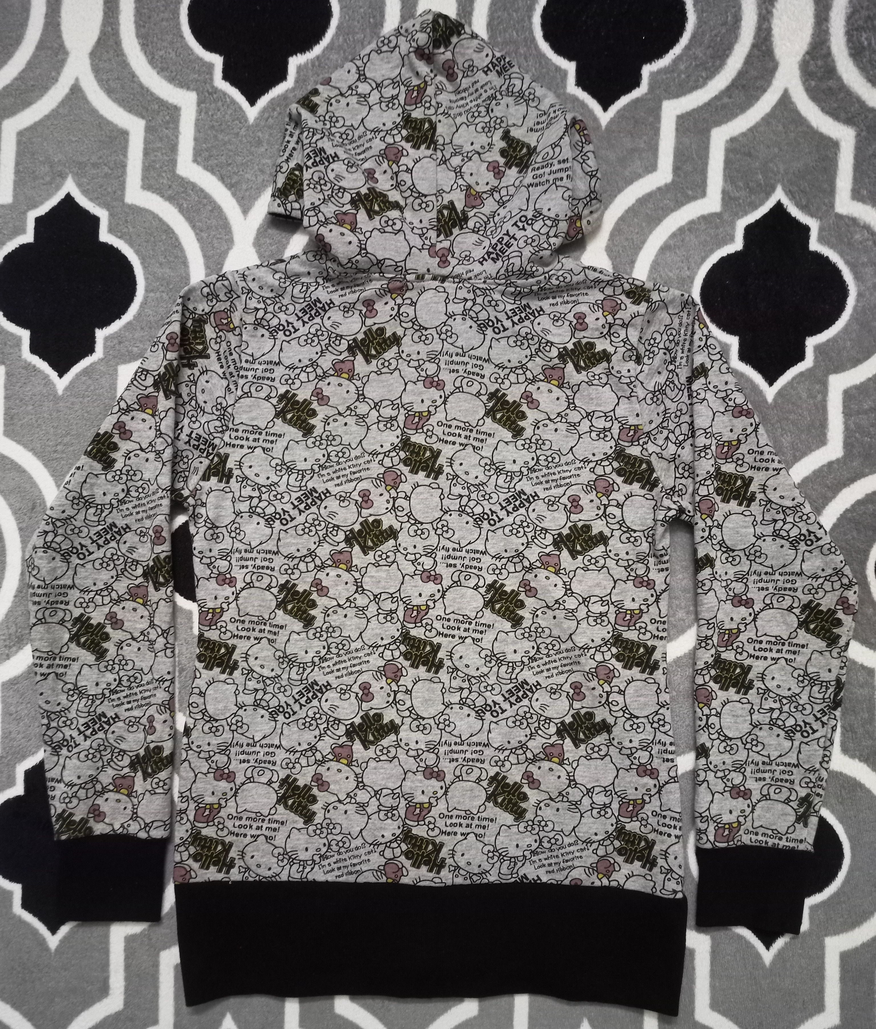 Cartoon Network × Disney × Japanese Brand Hello Kitty Fullprint Graphic Hoodie Japan Size M / US 6-8 / IT 42-44 - 2 Thumbnail
