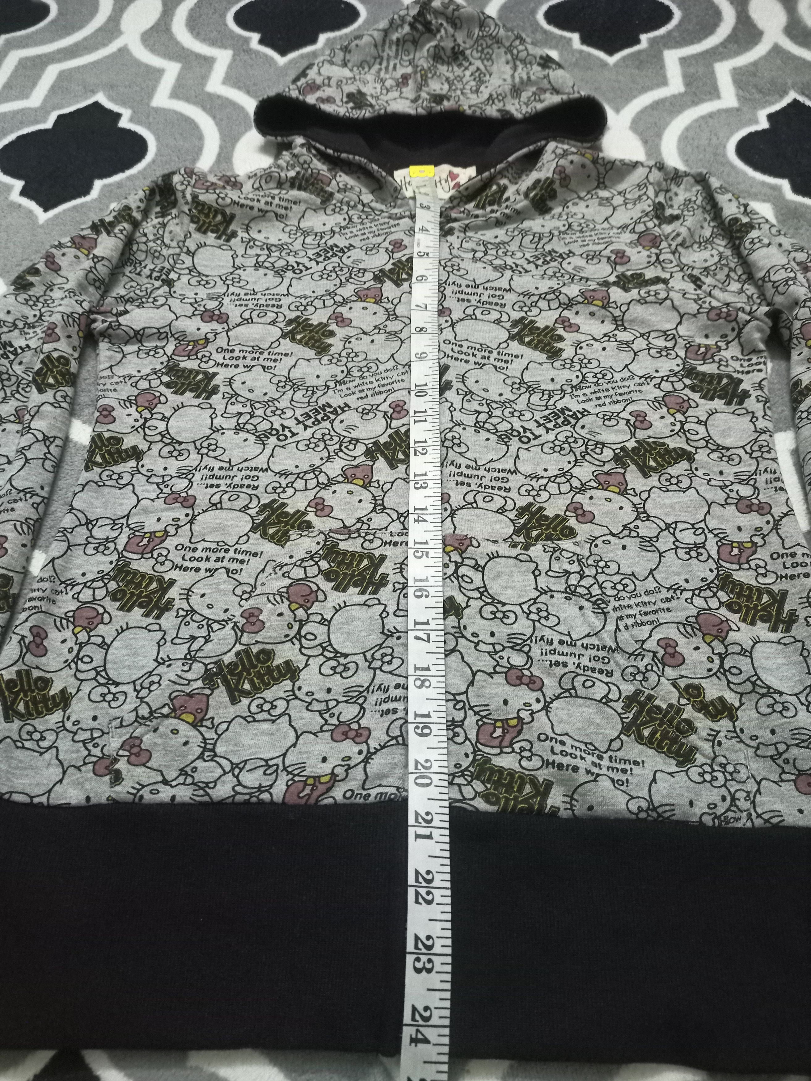 Cartoon Network × Disney × Japanese Brand Hello Kitty Fullprint Graphic Hoodie Japan Size M / US 6-8 / IT 42-44 - 6 Thumbnail