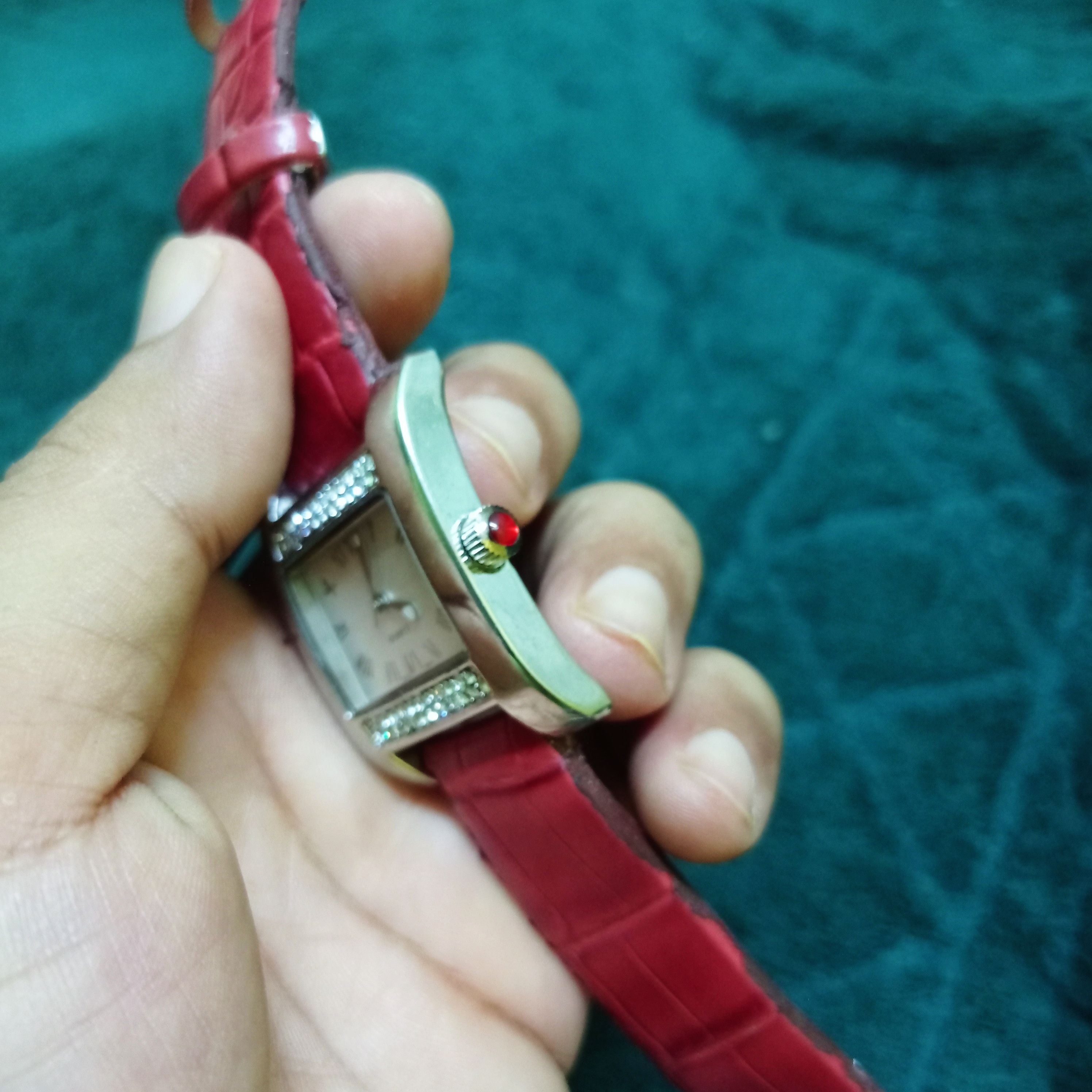Japanese Brand Ladies Luxury Designer by Accuratetime corp Watch Size ONE SIZE - 14 Thumbnail
