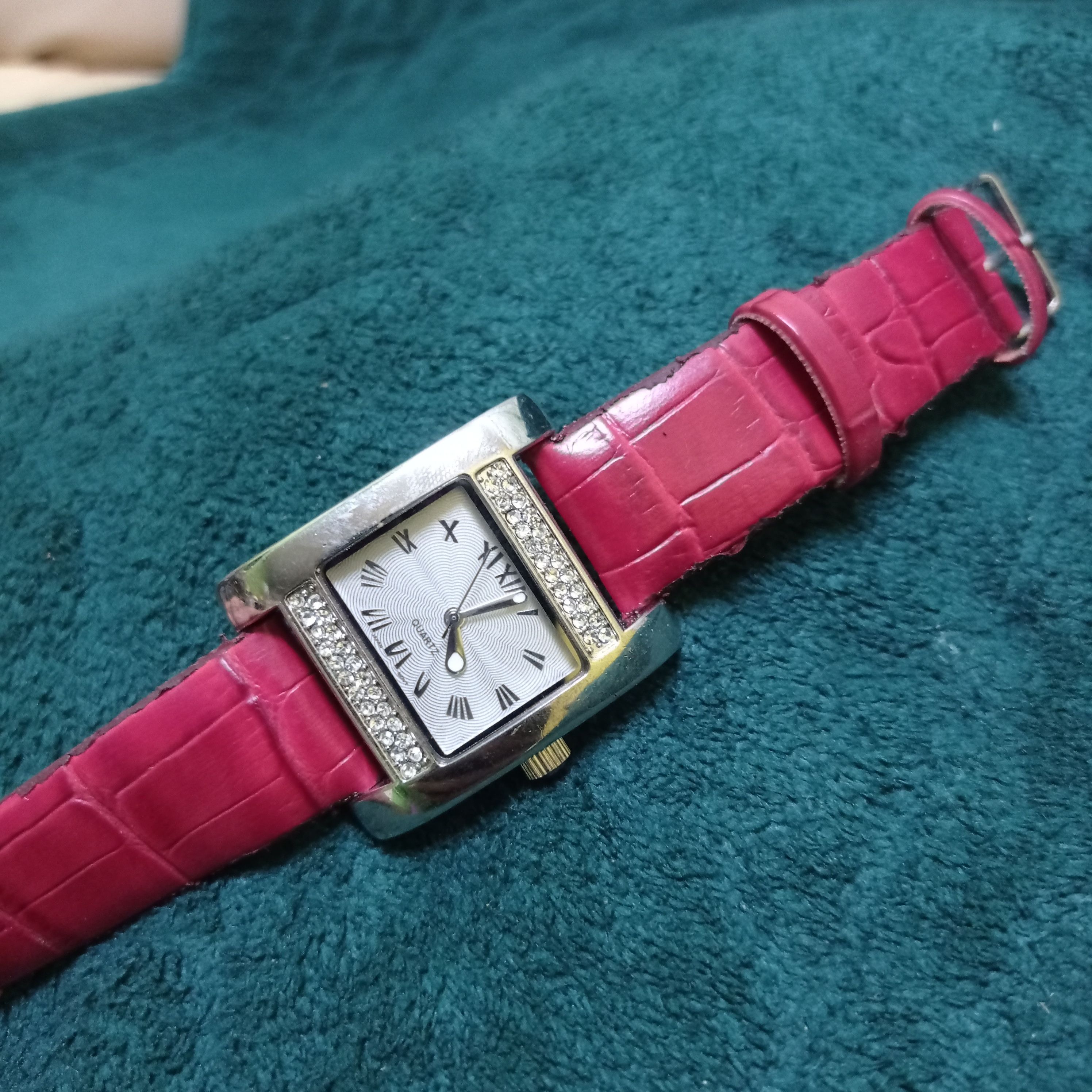 Japanese Brand Ladies Luxury Designer by Accuratetime corp Watch Size ONE SIZE - 2 Thumbnail