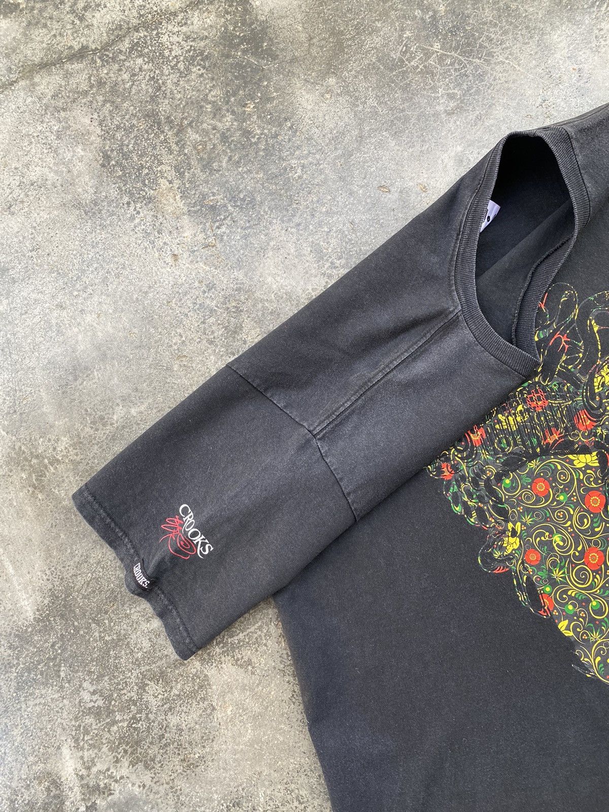 Crooks & Castles Vintage Crooks Castles x Ssur Faded Tees Size US L / EU 52-54 / 3 - 5 Thumbnail