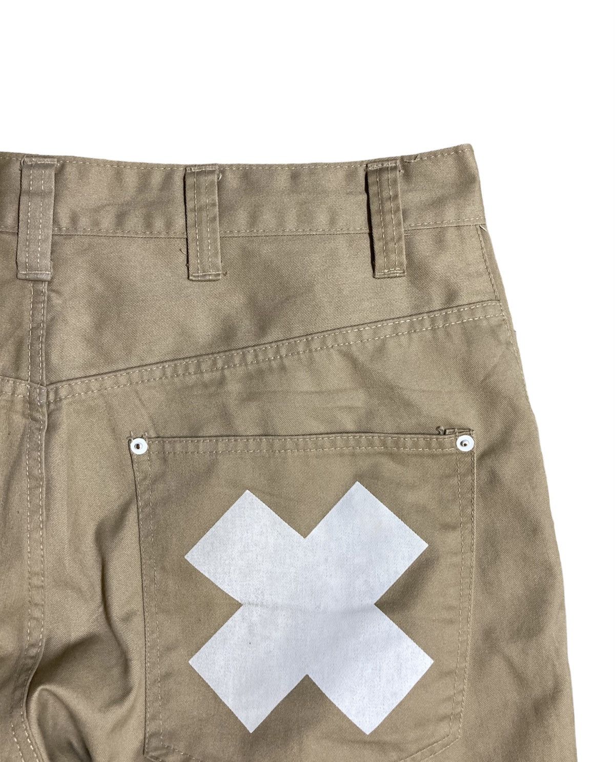 Anime One Piece Embroidered Sakura Kingdom Logo Pants Size US 40 / EU 56 - 5 Thumbnail