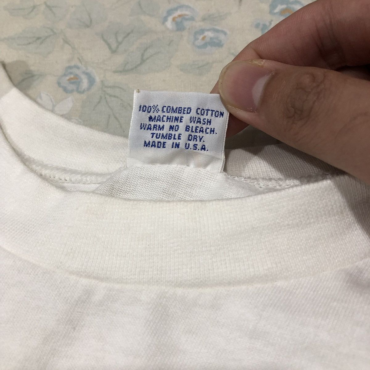 Vintage Vintage Crazy Shirts Hawaii Tee Size US L / EU 52-54 / 3 - 6 Thumbnail