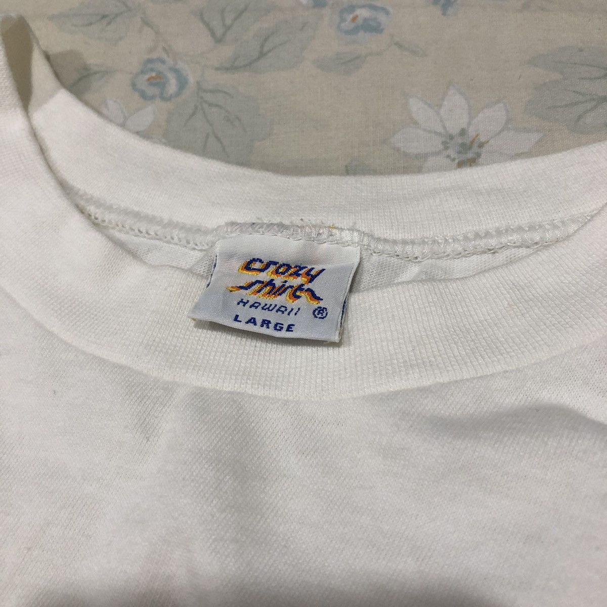 Vintage Vintage Crazy Shirts Hawaii Tee Size US L / EU 52-54 / 3 - 5 Thumbnail