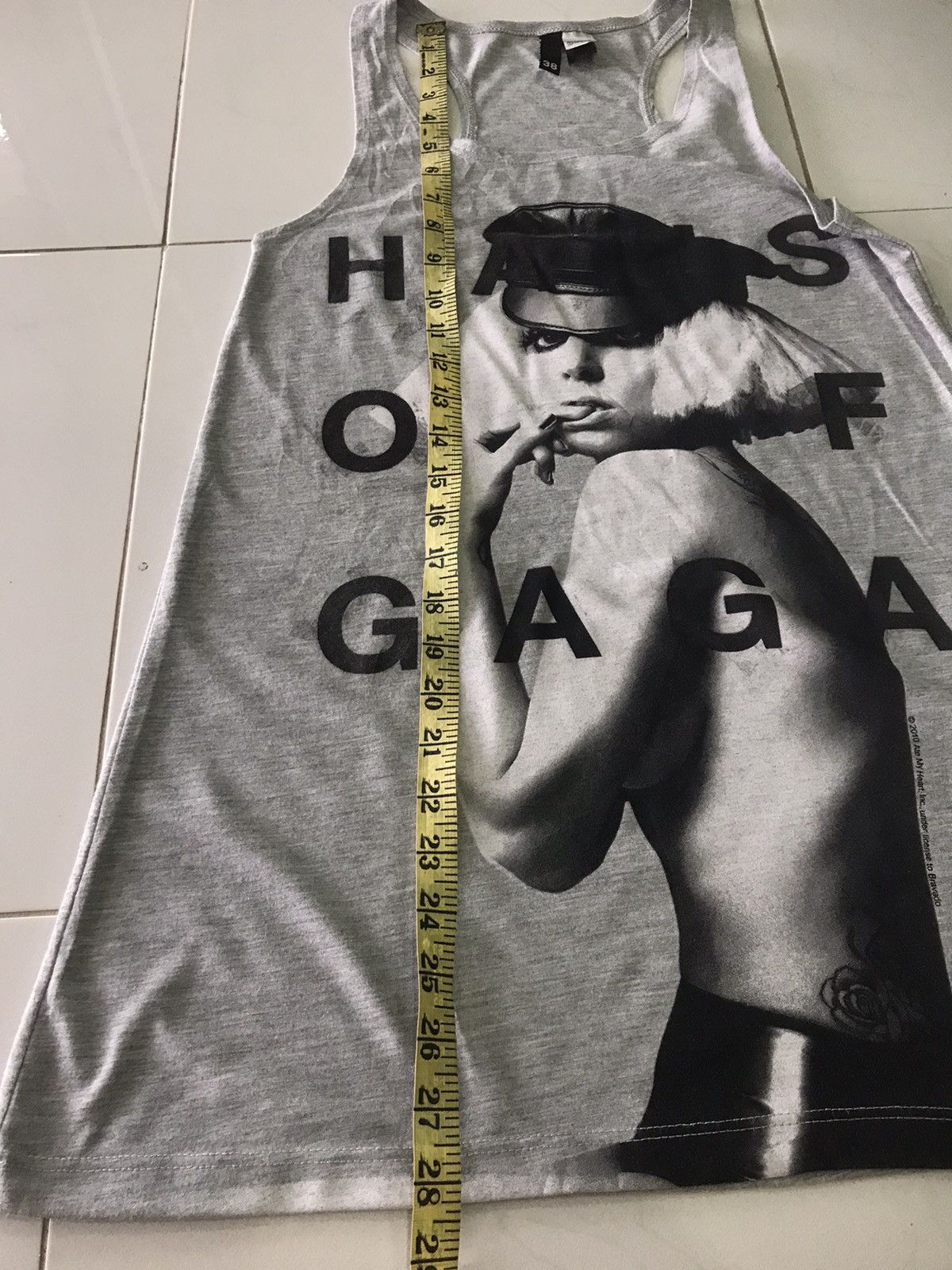 Band Tees Haus of Lady Gaga by H&M Tank Top Tee Size S / US 4 / IT 40 - 12 Thumbnail
