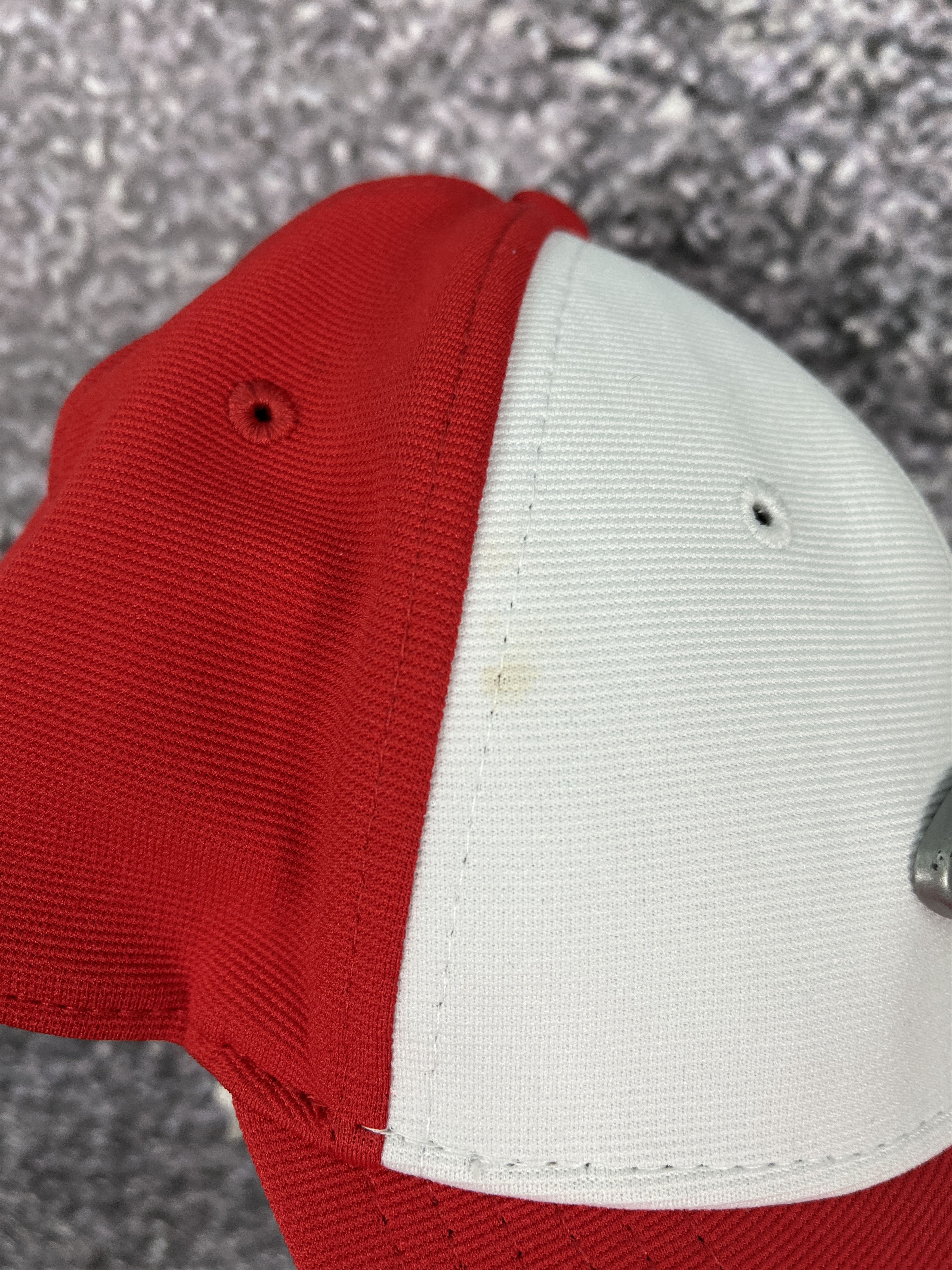 Oakley Mens Oakley Classic Flex Hat Baseball Cap Outdoor Size S/M Size 32 - 13 Thumbnail