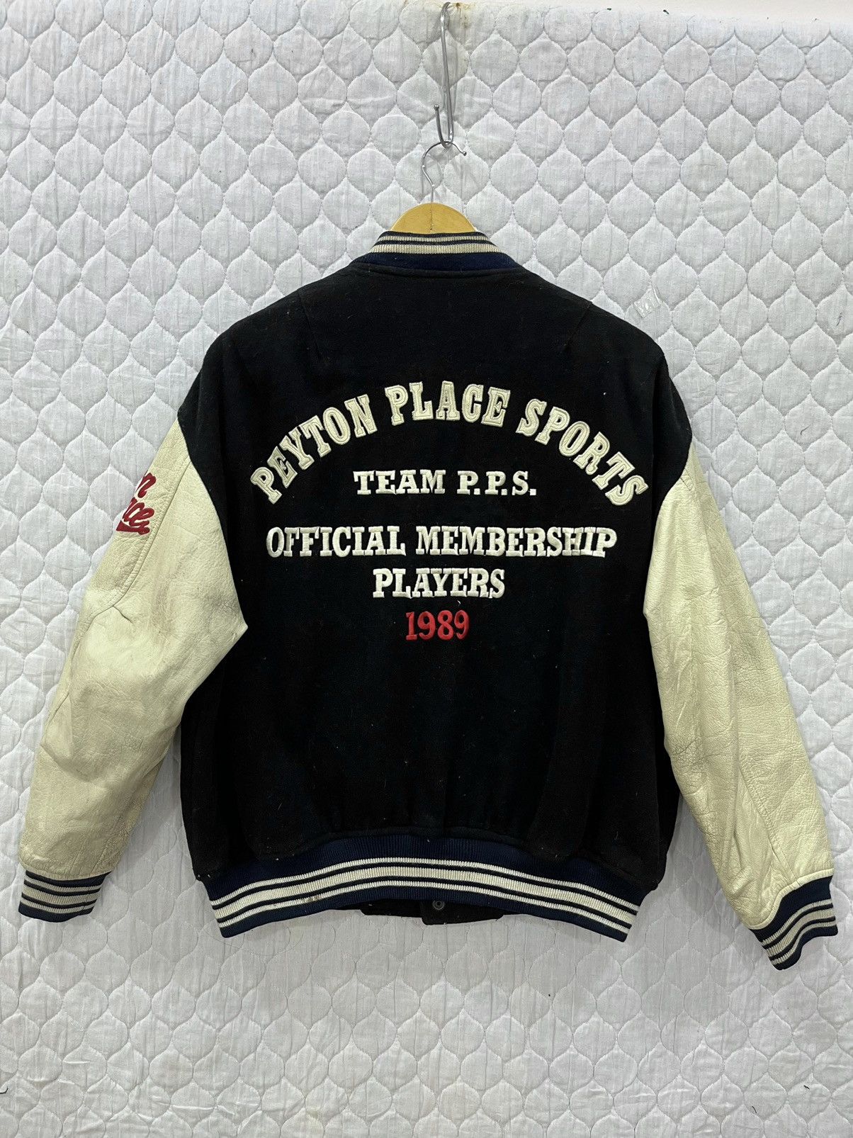 PPFM STEALS VTG PEYTON PLACE VARSITY BOMBER JACKET 1989 Size US M / EU 48-50 / 2 - 2 Thumbnail