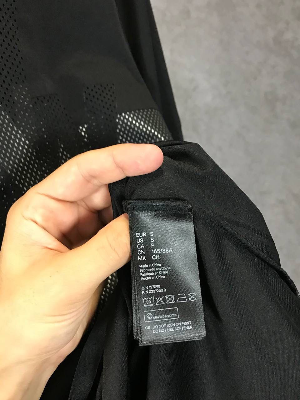 Alexander Wang Alexander Wang x H&M designer longsleeve Size US S / EU 44-46 / 1 - 6 Thumbnail