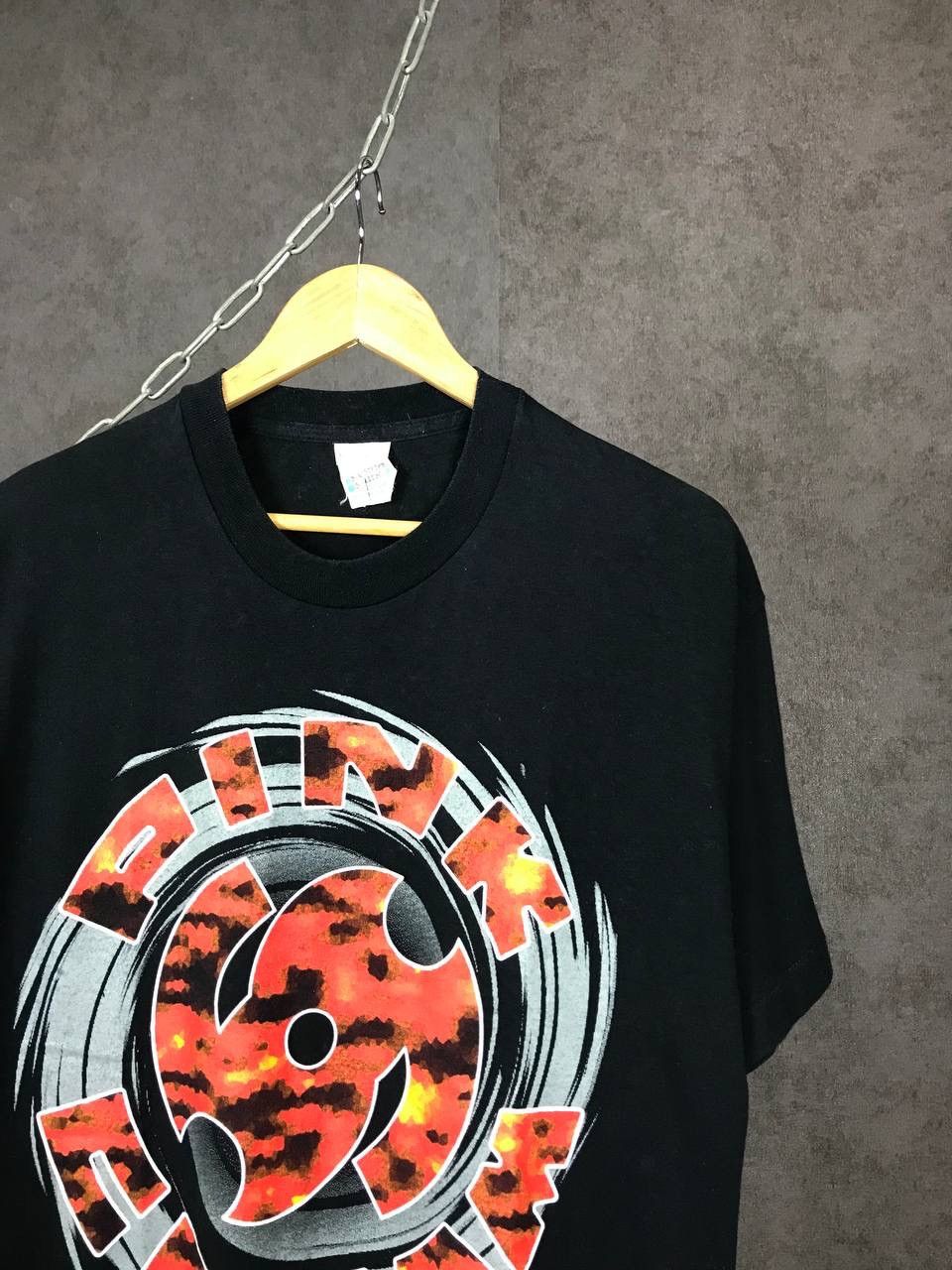 Pink Floyd Pink Floyd 1995 vintage rock band overprinted tour tee Size US L / EU 52-54 / 3 - 4 Thumbnail