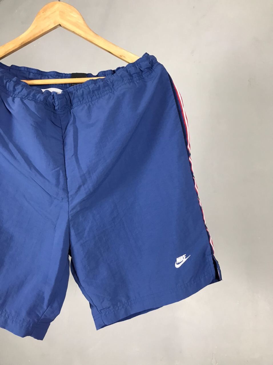 Nike Nike vintage sportwear blue shorts Size US 33 - 2 Thumbnail