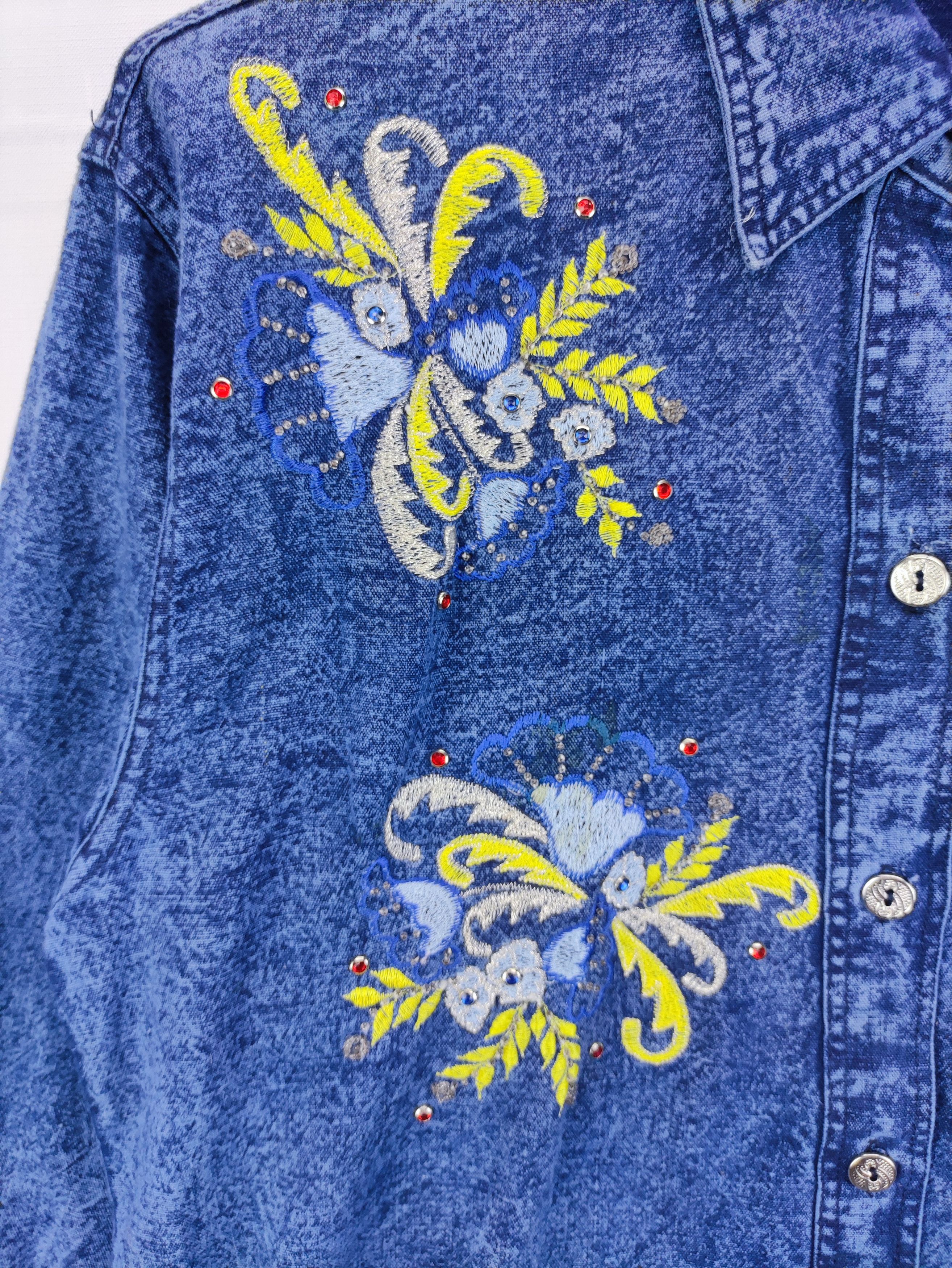 Japanese Brand Vintage Embroidered Flowers Shirt Button Up Long Sleeve Size L / US 10 / IT 46 - 2 Thumbnail