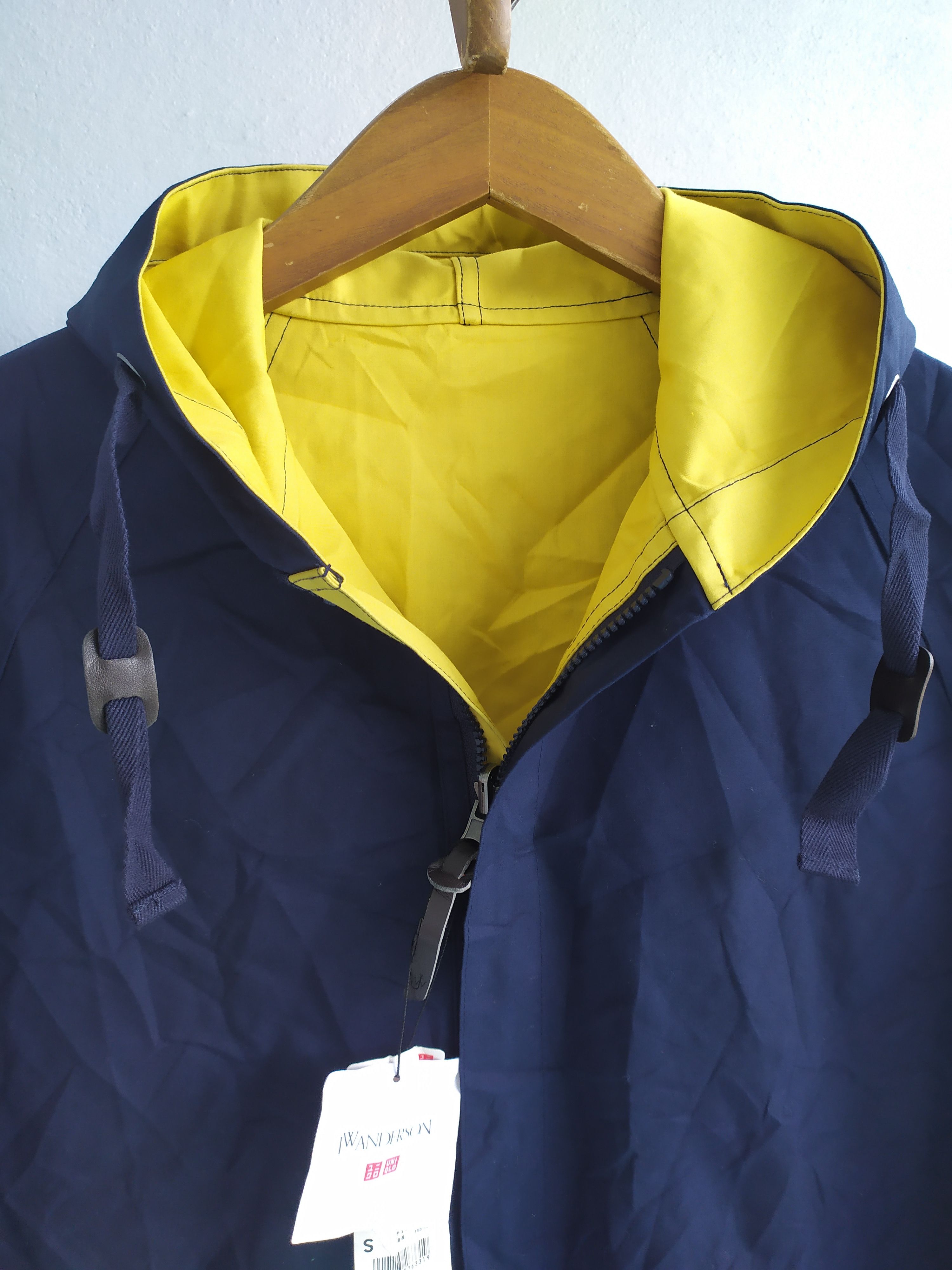 JW Anderson × Uniqlo Waterproof cotton parka jacket Size US S / EU 44-46 / 1 - 8 Thumbnail