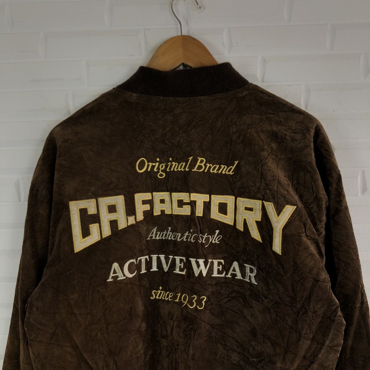 Japanese Brand VINTAGE VARSITY JACKET BIG LOGO ORIGINAL BRAND CA.FACTORY Size US M / EU 48-50 / 2 - 7 Thumbnail
