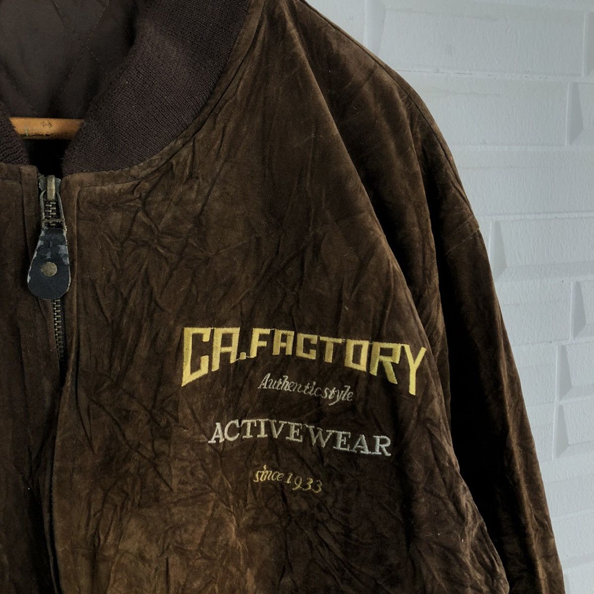 Japanese Brand VINTAGE VARSITY JACKET BIG LOGO ORIGINAL BRAND CA.FACTORY Size US M / EU 48-50 / 2 - 5 Thumbnail