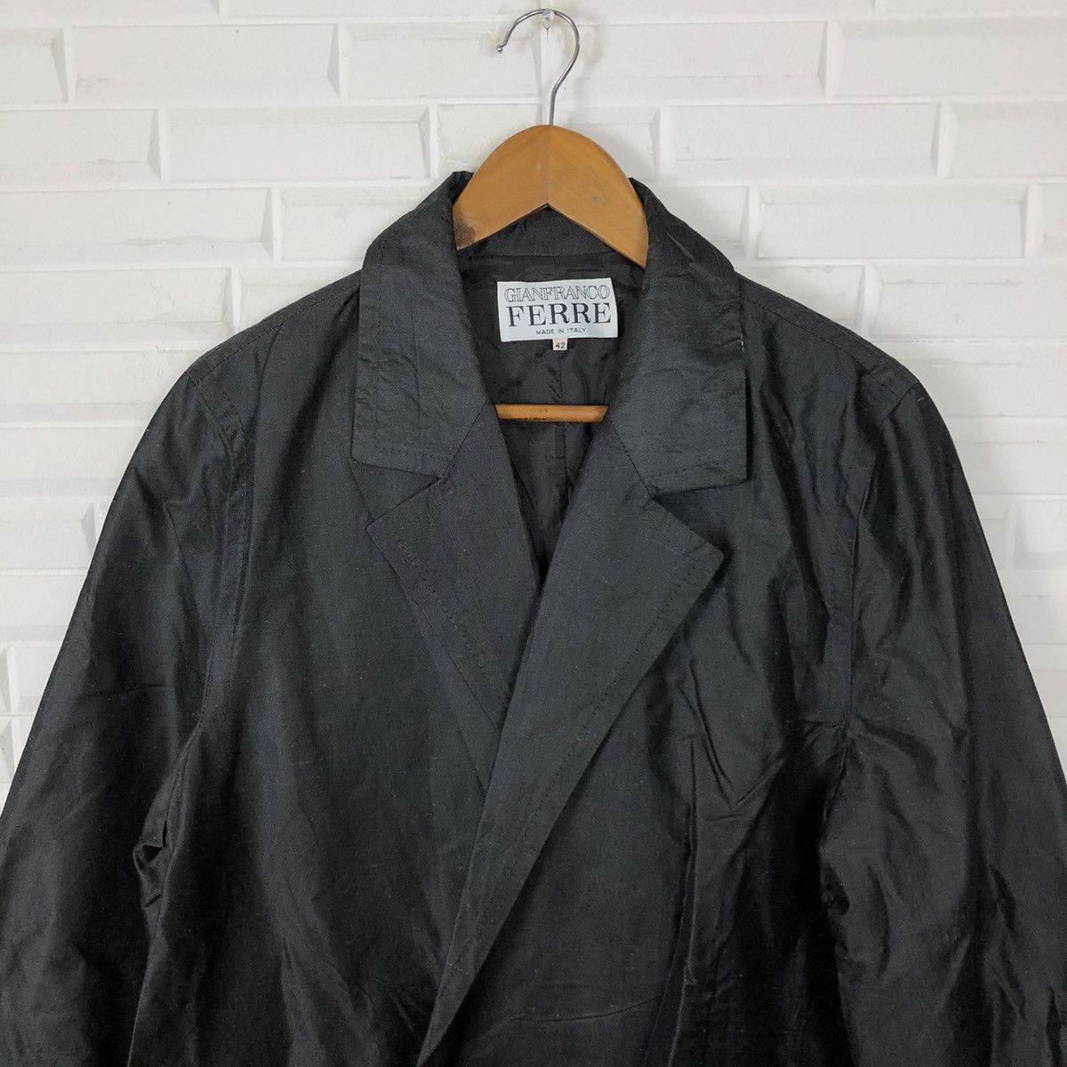 Gianfranco Ferre 100% SILK JACKET GIANFRANCO FERRE MADE IN ITALY Size US M / EU 48-50 / 2 - 3 Thumbnail