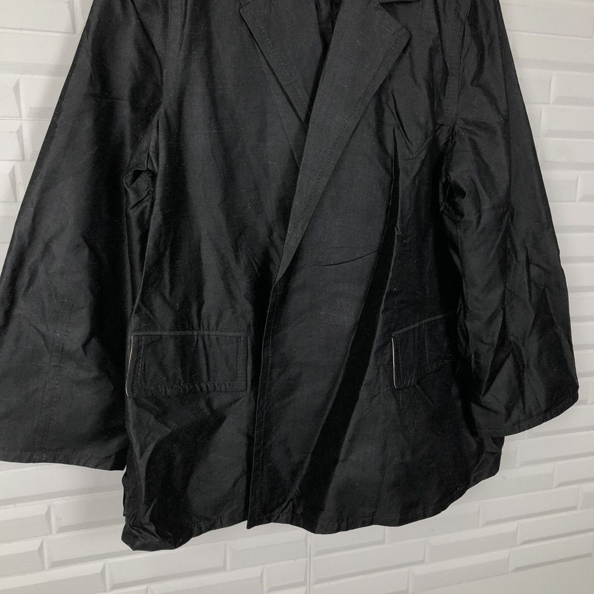 Gianfranco Ferre 100% SILK JACKET GIANFRANCO FERRE MADE IN ITALY Size US M / EU 48-50 / 2 - 4 Thumbnail