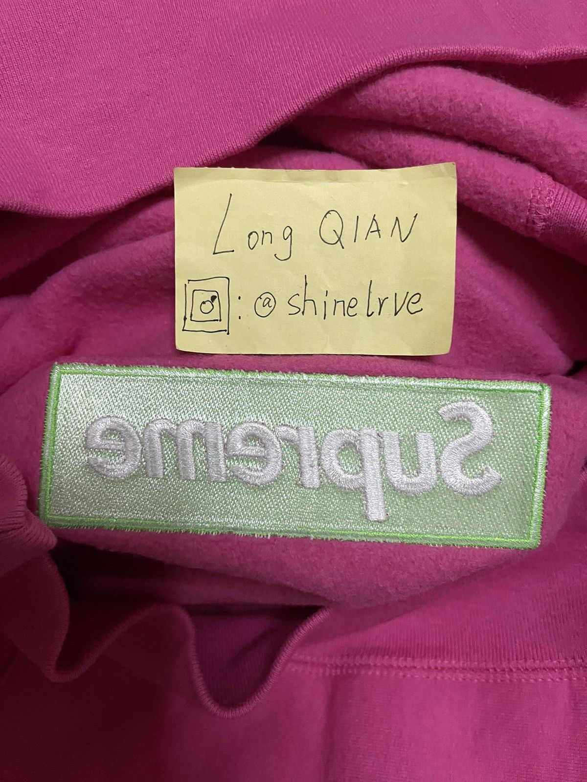 Supreme Supreme fw17 pale lime on pink magenta box logo hoodie Size US L / EU 52-54 / 3 - 8 Thumbnail