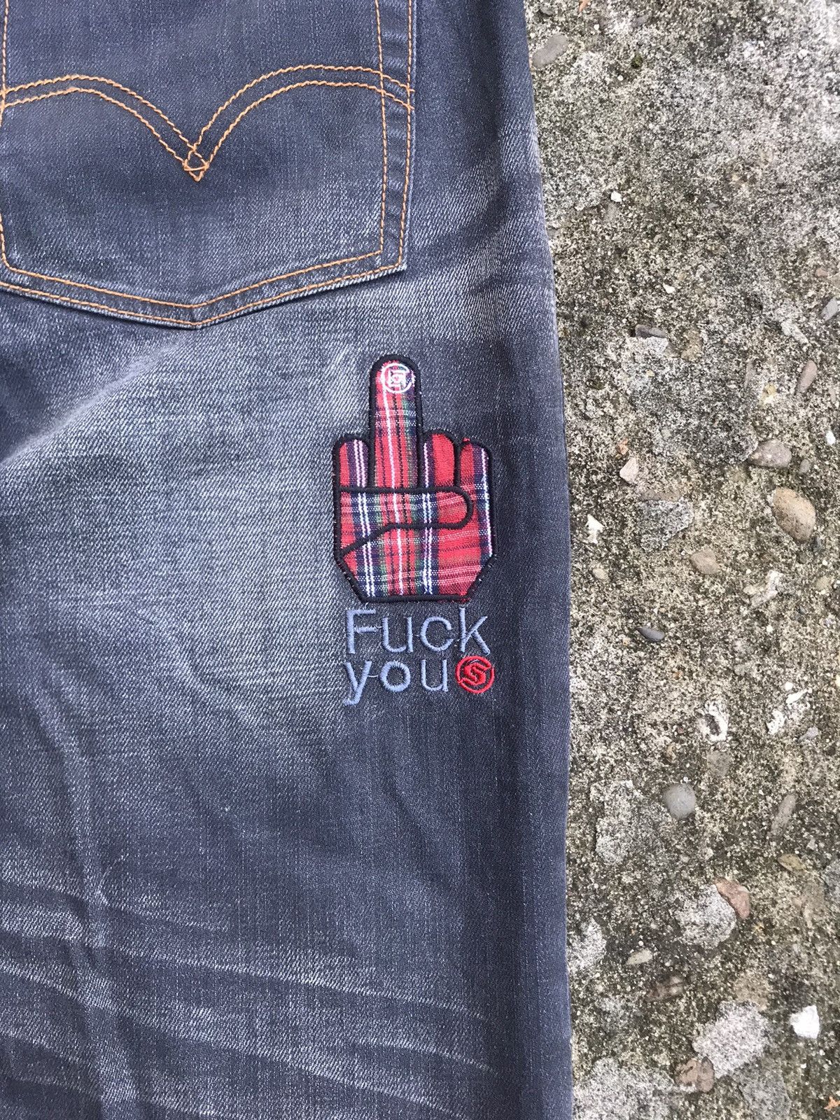 CLOT Levis x Clot Fuck You Patch Jeans Size US 31 - 17 Thumbnail